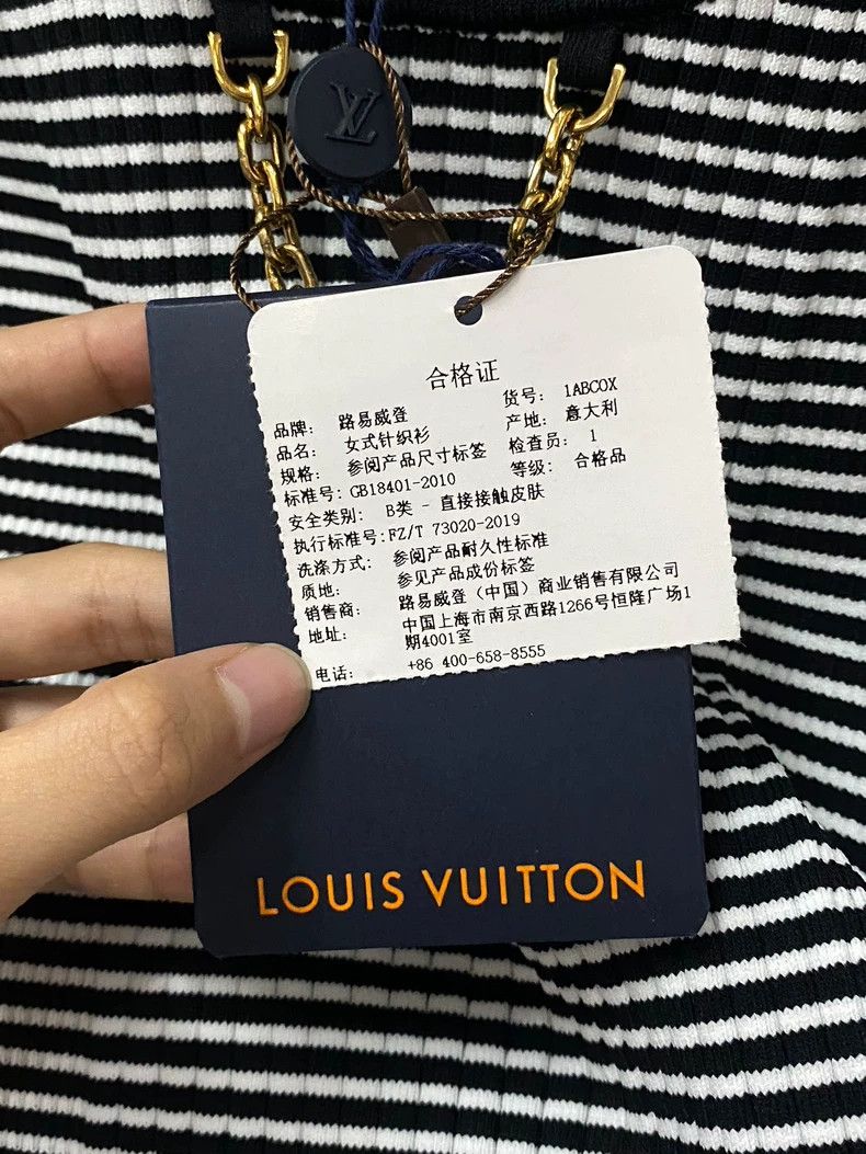 Louis Vuitton Louis Vuitton Knitted chain vest Size US M / EU 48-50 / 2 - 7 Thumbnail