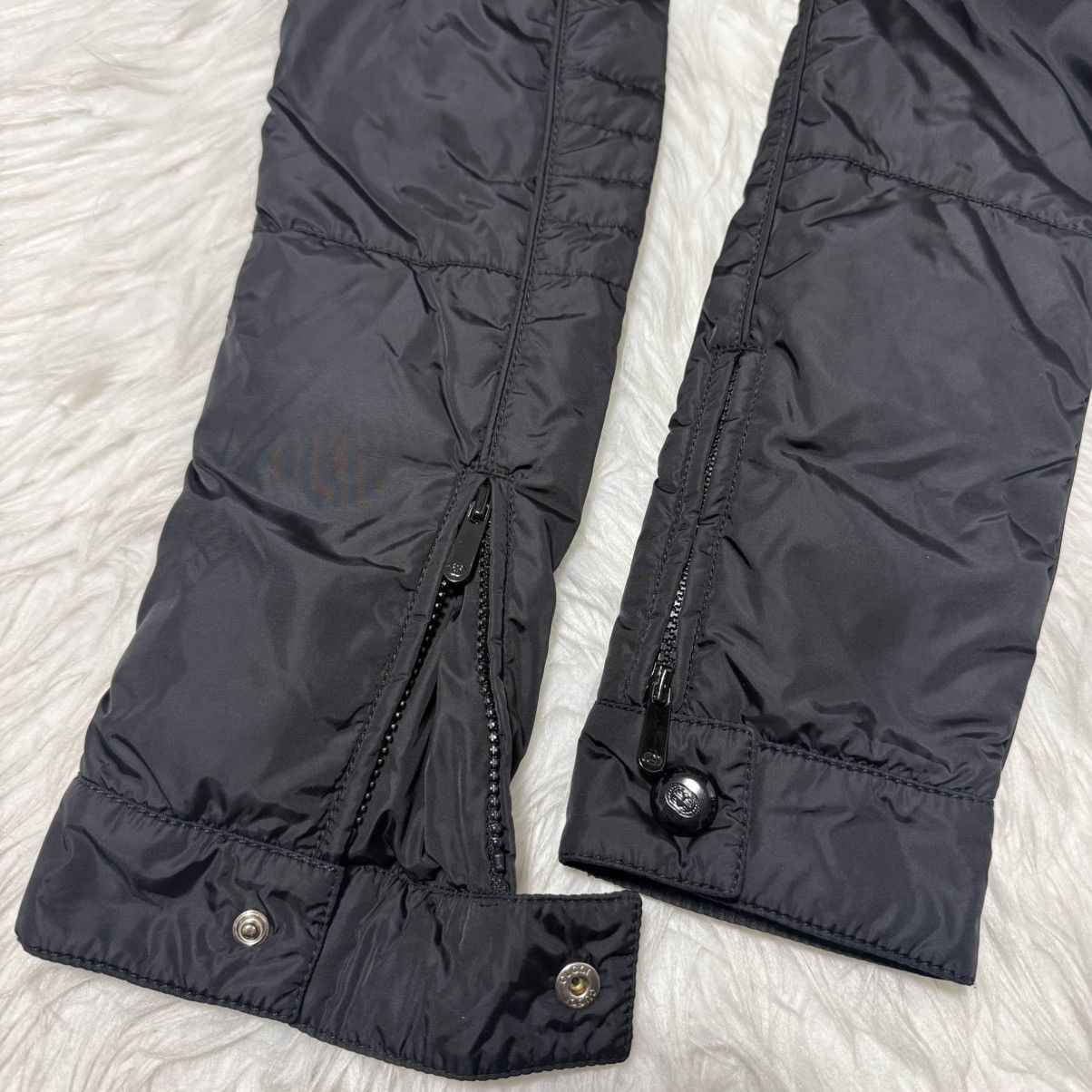 Gucci Authentic Gucci GG Logo Button Quilted Down Jacket 38 Black Size XS / US 0-2 / IT 36-38 - 12 Thumbnail