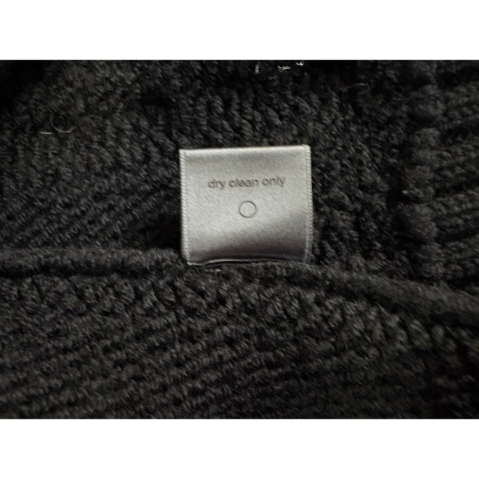 John Varvatos John Varvatos Collection cableknit wool extra fine merino to Size US XL / EU 56 / 4 - 4 Thumbnail