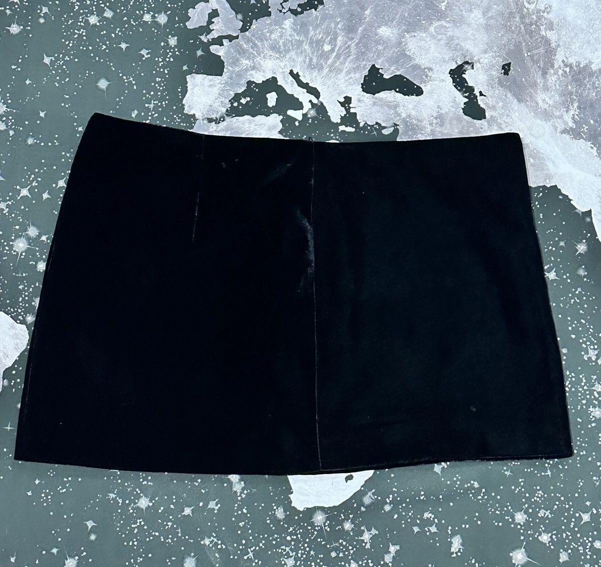 Zara Zara Womens Black Velvet Style Mini Skirt Size 30" / US 8 / IT 44 - 1 Thumbnail