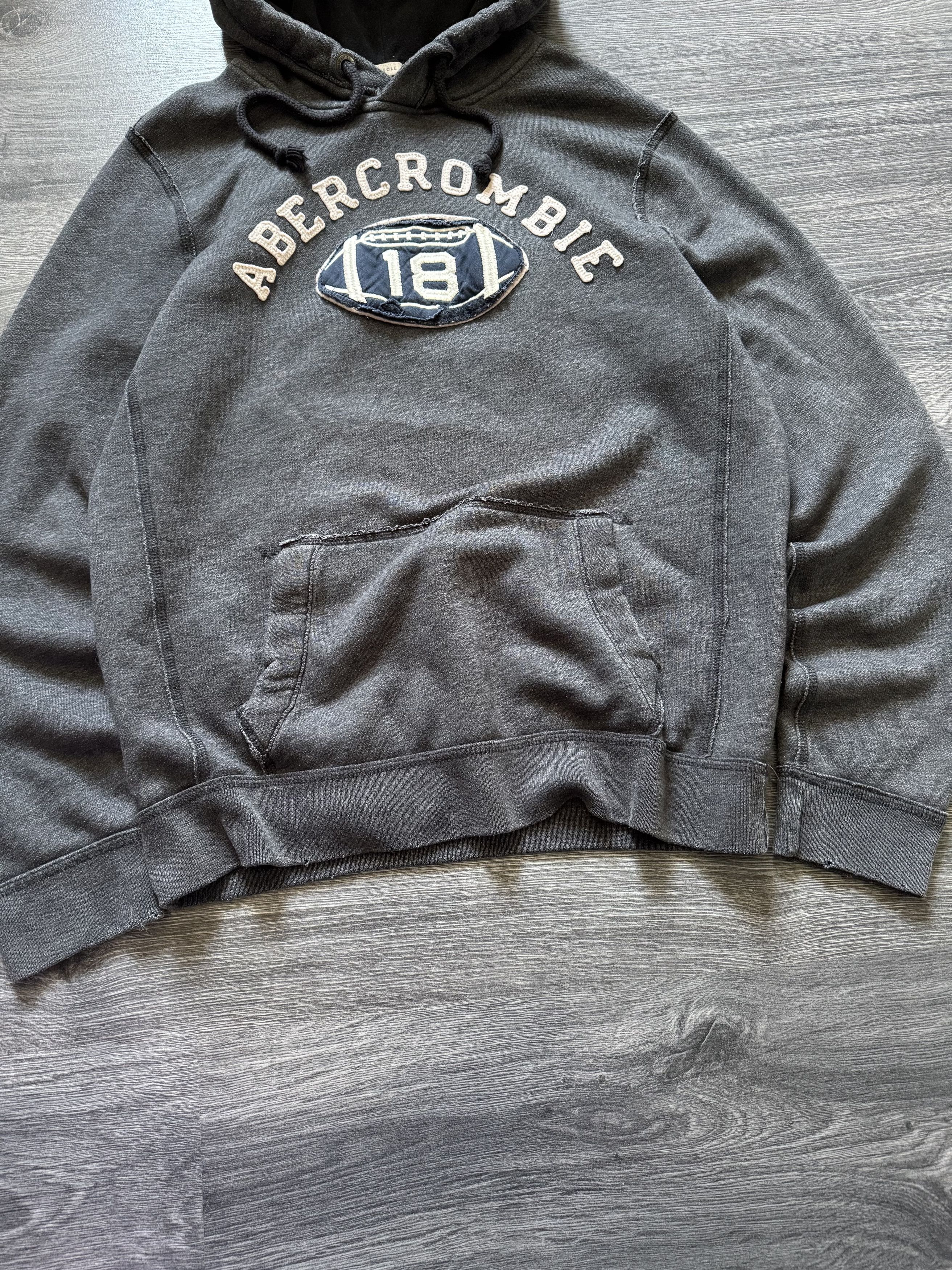 Abercrombie & Fitch Vintage Abercrombie & Fitch Heavy Distressed Hoodie Size US M / EU 48-50 / 2 - 4 Thumbnail