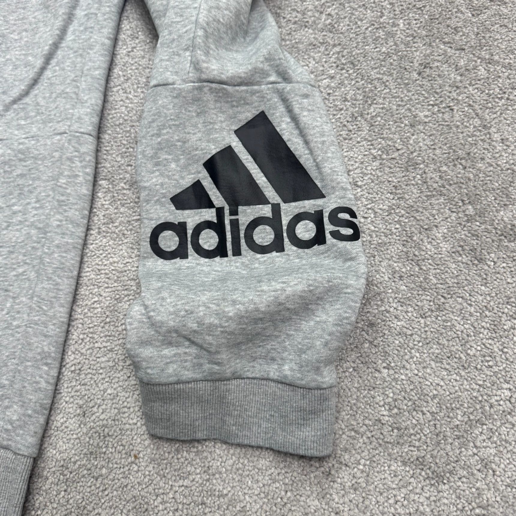 Adidas Adidas Graphic Jogger Sweatpants Mens Medium Gray Elastic Waist Athletic Activewear Casual Travel Shirt Size US 31 - 5 Thumbnail