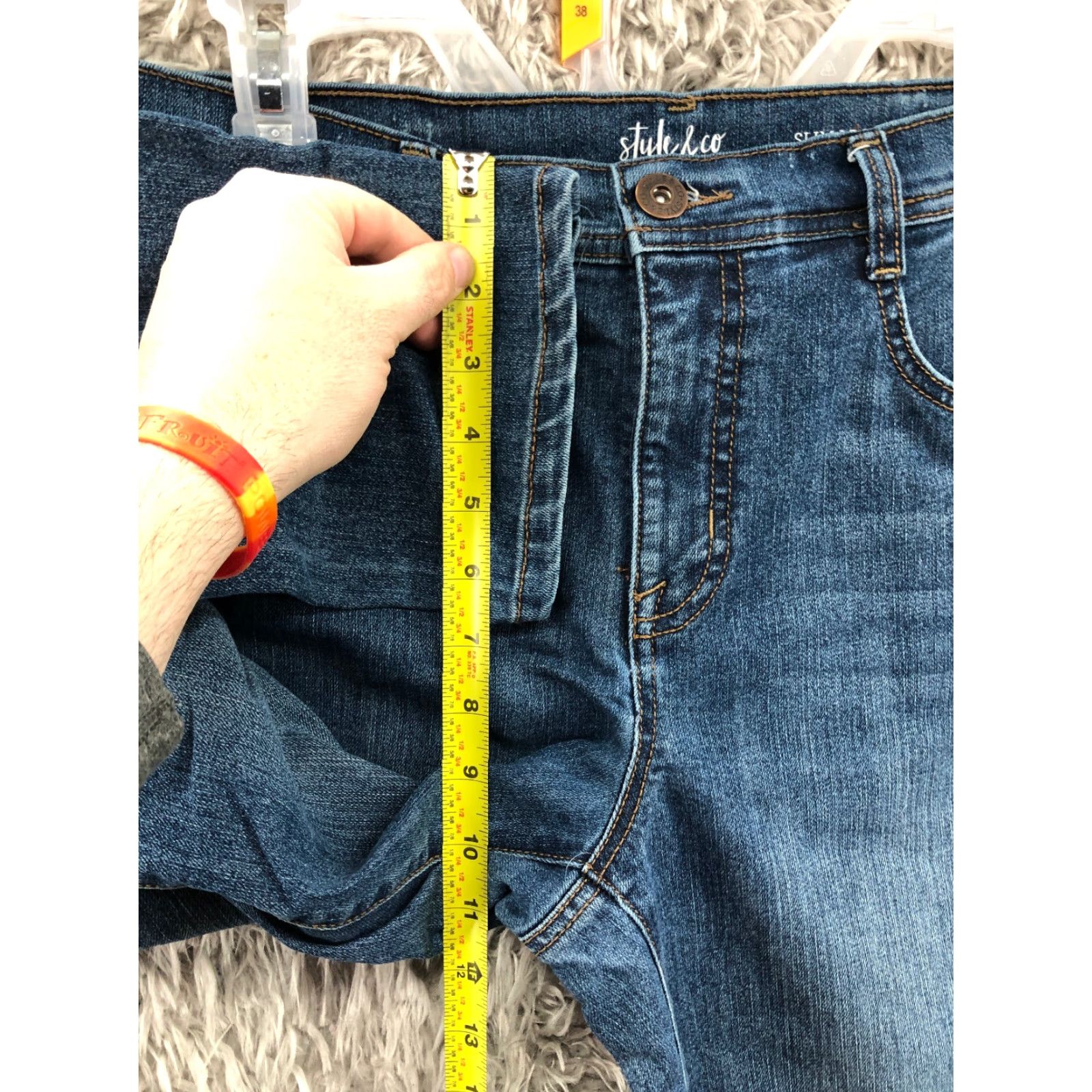 Vintage Style & Co Jeans Skinny Womens 6 Regular Denim Blue Dark Wash Slim 28in Inseam 27in Mid Rise Belt Loops 5-Pocket Button Zipper Size 28" / US 6 / IT 42 - 4 Thumbnail