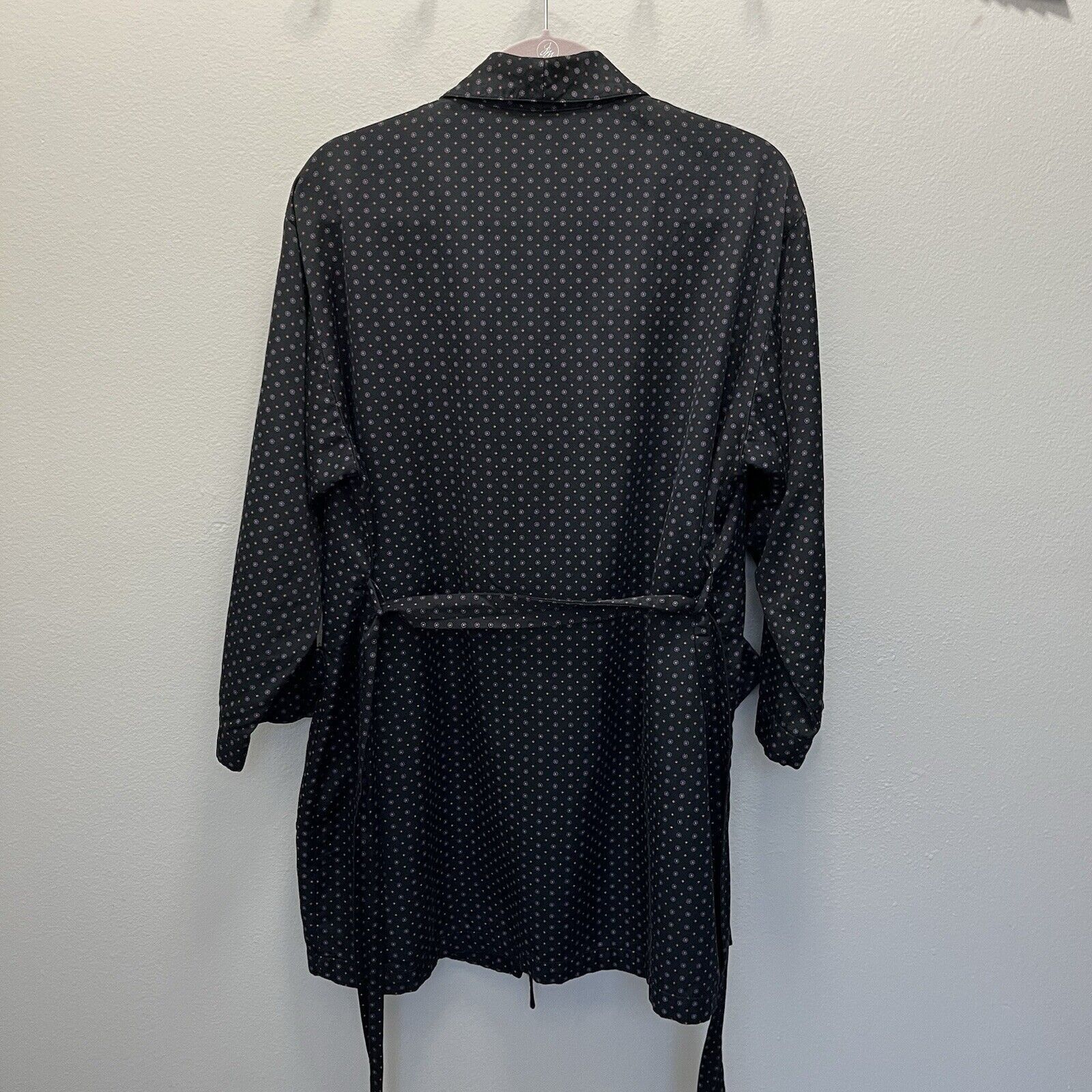 Victoria's Secret Victoria's Secret | Robe XS/S Black Floral Satin Loungewear Size S / US 4 / IT 40 - 7 Thumbnail