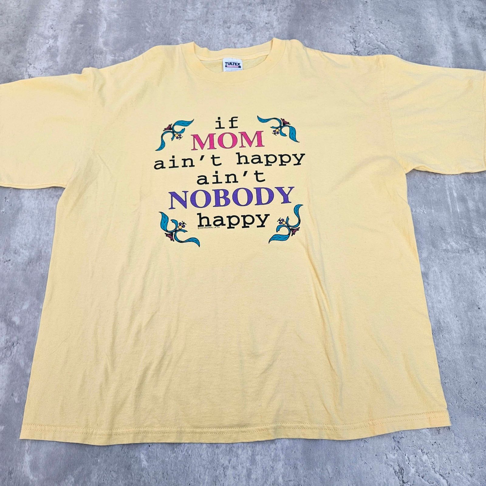 Tultex Vintage Y2K Humor Shirt 2XL If Mom Ain't Happy Yellow Size XXL / US 16-18 / IT 52-54 - 1 Thumbnail