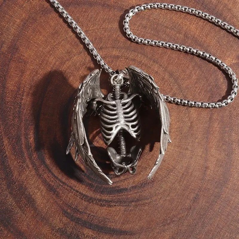 Vintage Retro Goth Skull Wings Necklace Size ONE SIZE - 2 Thumbnail