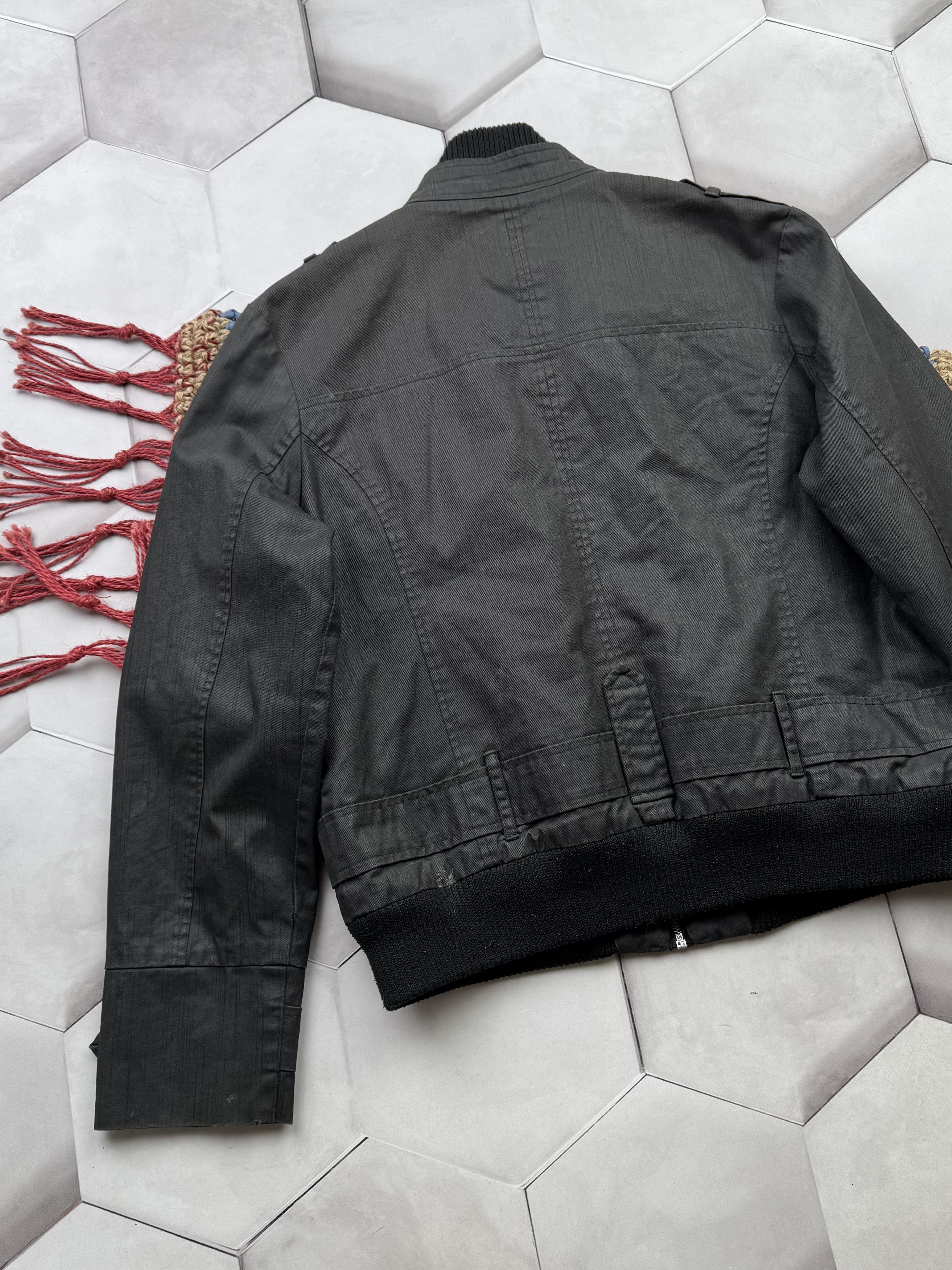 Japanese Brand Vintage Cropped Jacket (E4) Size US S / EU 44-46 / 1 - 7 Thumbnail