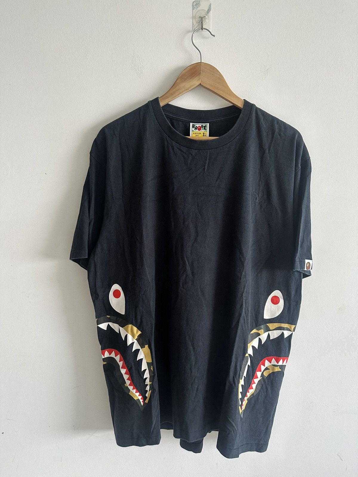 Bape A Bathing Ape Bape Shark Japan Streetwear Size US XL / EU 56 / 4 - 1 Thumbnail