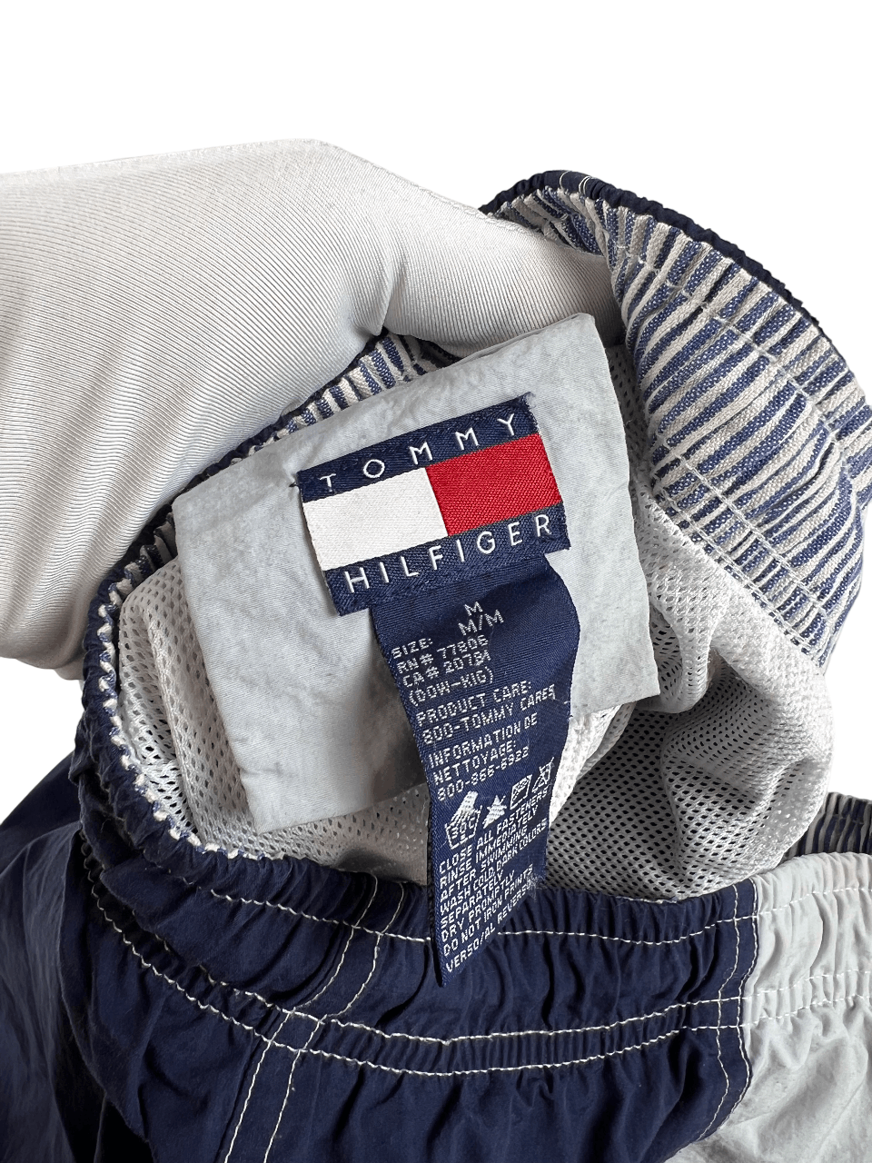 Tommy Hilfiger × Vintage Vintage Tommy Hilfiger Shorts M Size US 32 / EU 48 - 5 Thumbnail