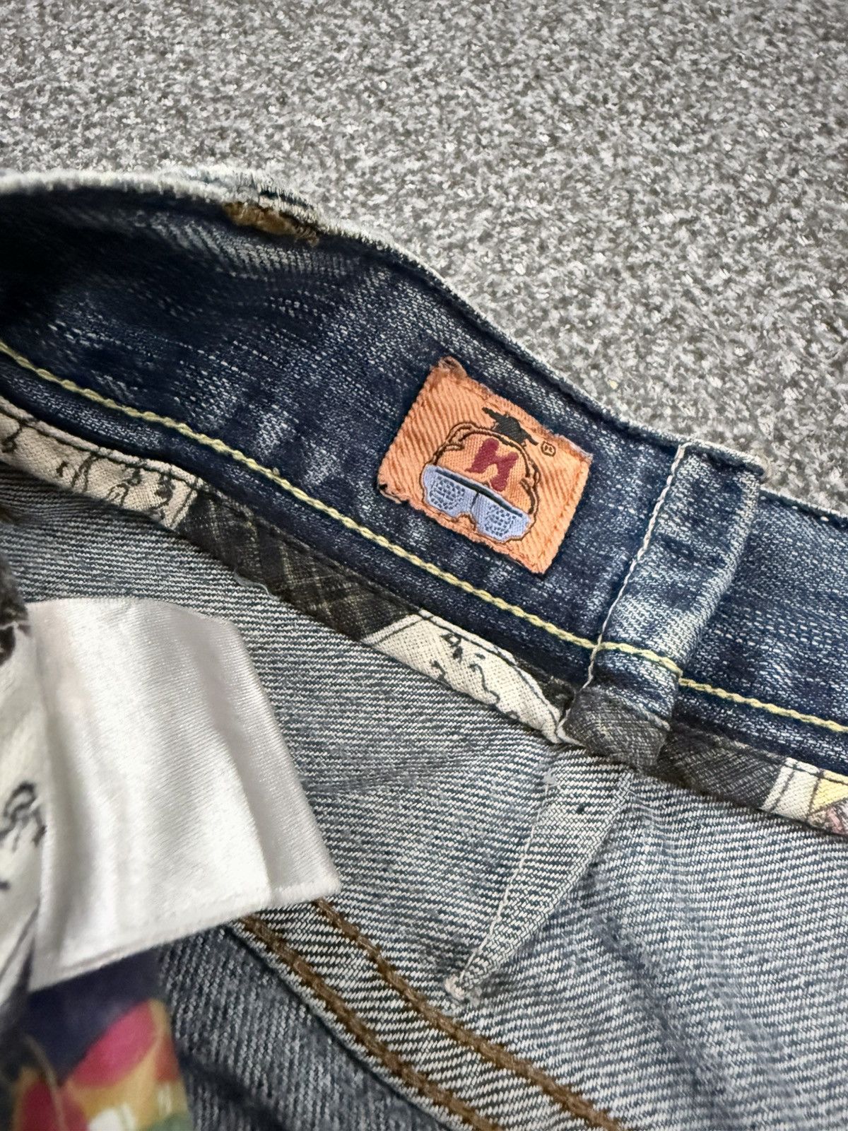 Karakuri Tamashii Japanese Embroidered Handfoot Distressed Y2K Denim Size US 30 / EU 46 - 14 Thumbnail