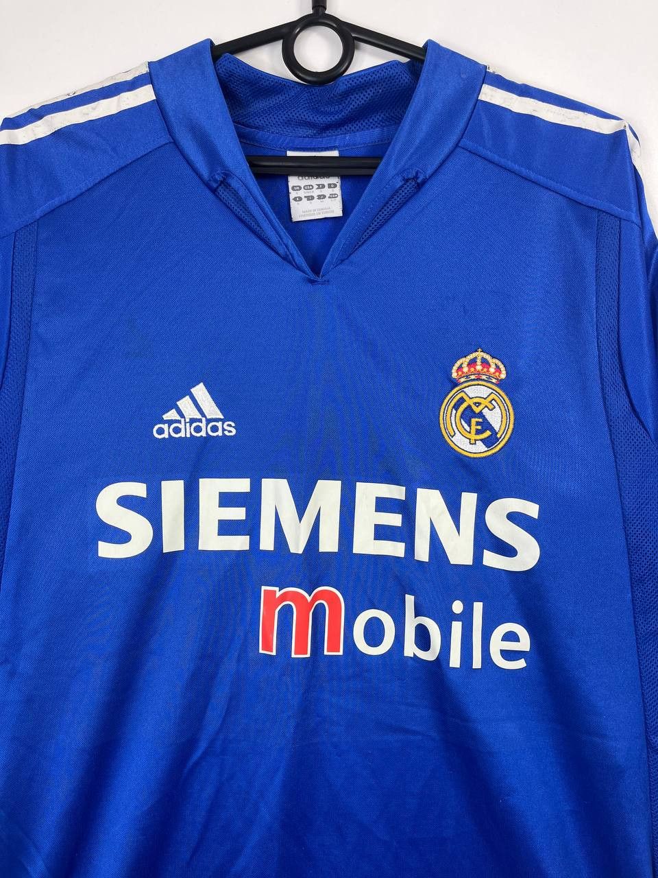 Adidas Real Madrid 2004 2005 Away Shirt Adidas 367817 Mens Size S Size US S / EU 44-46 / 1 - 2 Thumbnail