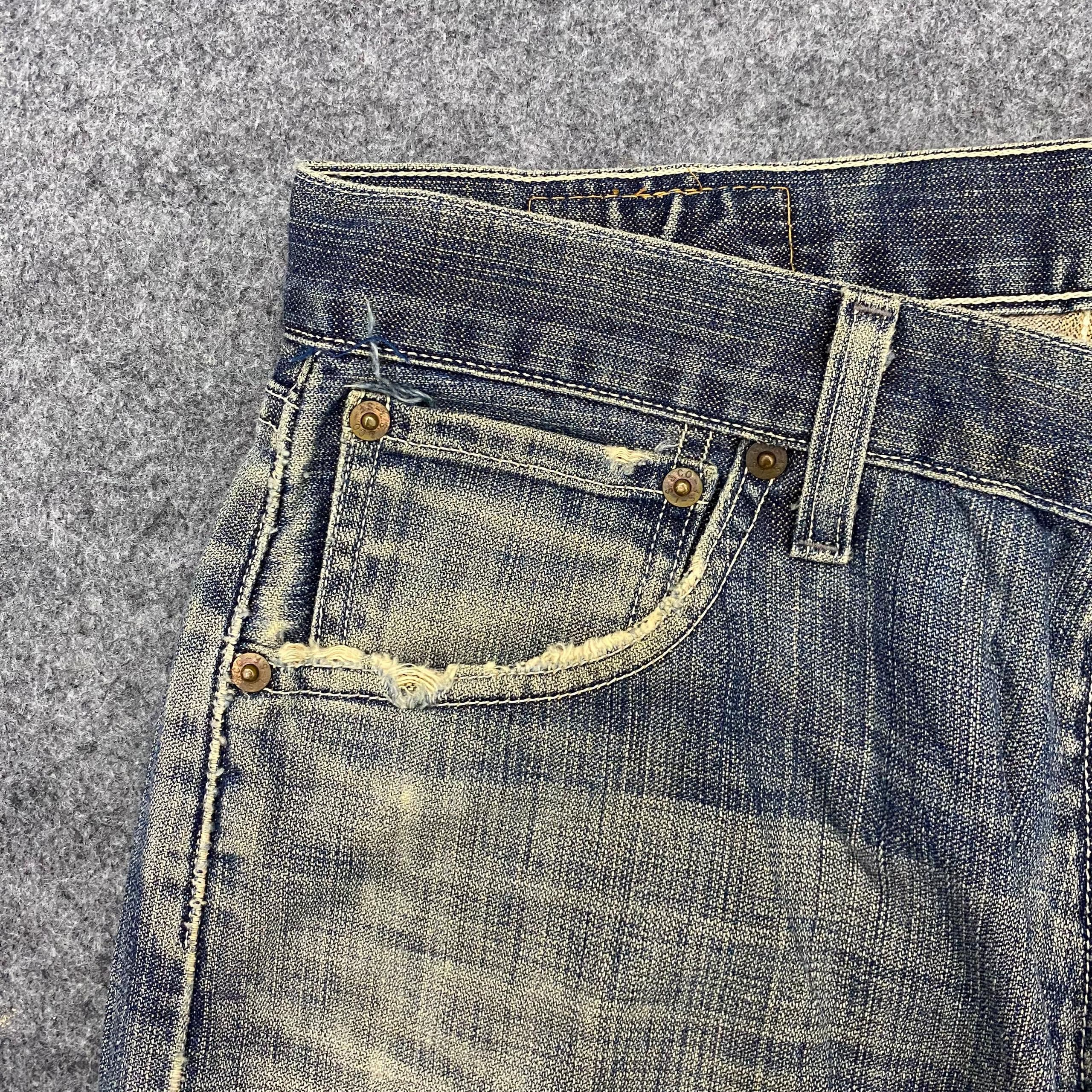 If Six Was Nine 💥Best Offer💥Vintage Levis Distressed denim Size US 31 - 9 Thumbnail