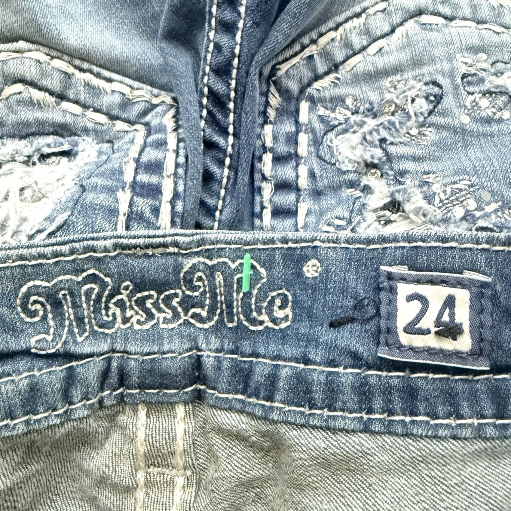 Miss Me Miss Me Jeans Womens Size 24 26 Blue Cotton Skinny Crop Casual Denim Shirts No Size 42" / US 20 - 4 Thumbnail