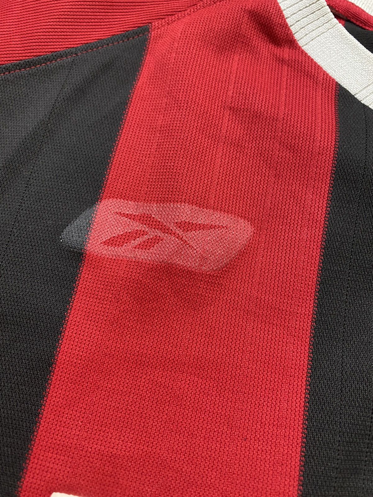 Reebok × Vintage Manchester City 2003 2004 Away Football Soccer Shirt Jersey Size US L / EU 52-54 / 3 - 5 Thumbnail