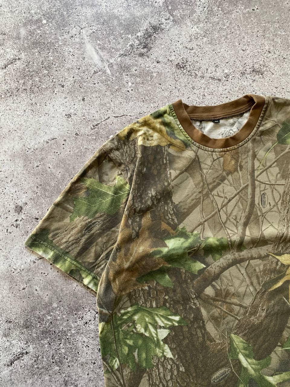 Realtree CRAZY VINTAGE REAL TREE MILITARY ESSENTIAL T SHIRT Y2K Size US M / EU 48-50 / 2 - 3 Thumbnail