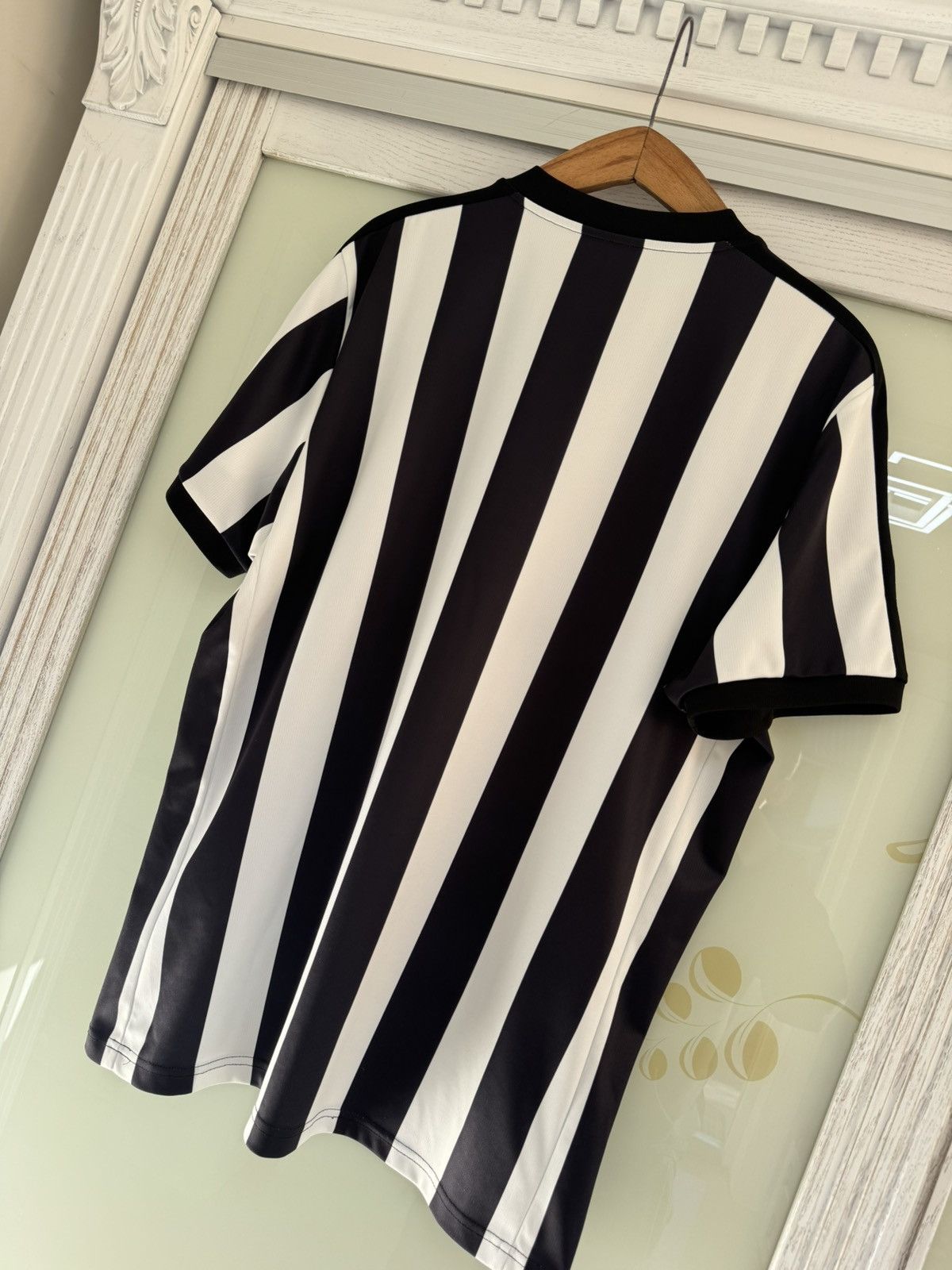 Puma Newcastle United 2017-2018 Home Soccer Jersey Football Shirt Size US XL / EU 56 / 4 - 8 Thumbnail