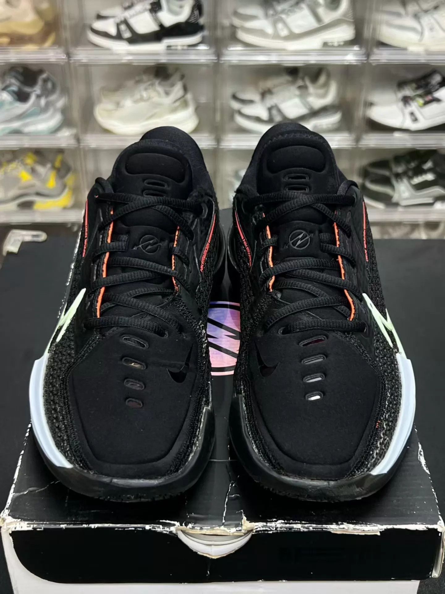 Nike NIKE GT CUT 1 Black Red 42.5 OG Box good condition Size US 9.5 / EU 42-43 - 2 Thumbnail