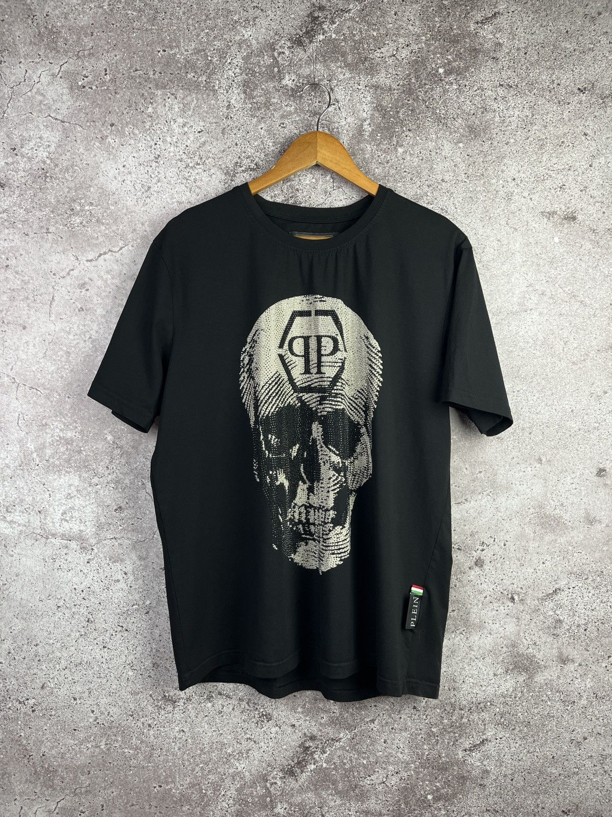 Philipp Plein Skull Rhinestone T-Shirt Black Platinum Cut LuxuryStreetwear Size US XL / EU 56 / 4 - 1 Thumbnail