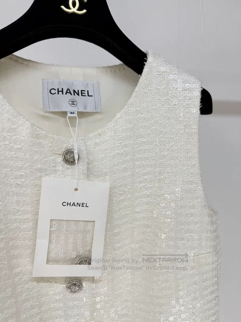 Chanel Chanel 25S white sequin vest jacket Size XS / US 0-2 / IT 36-38 - 2 Thumbnail