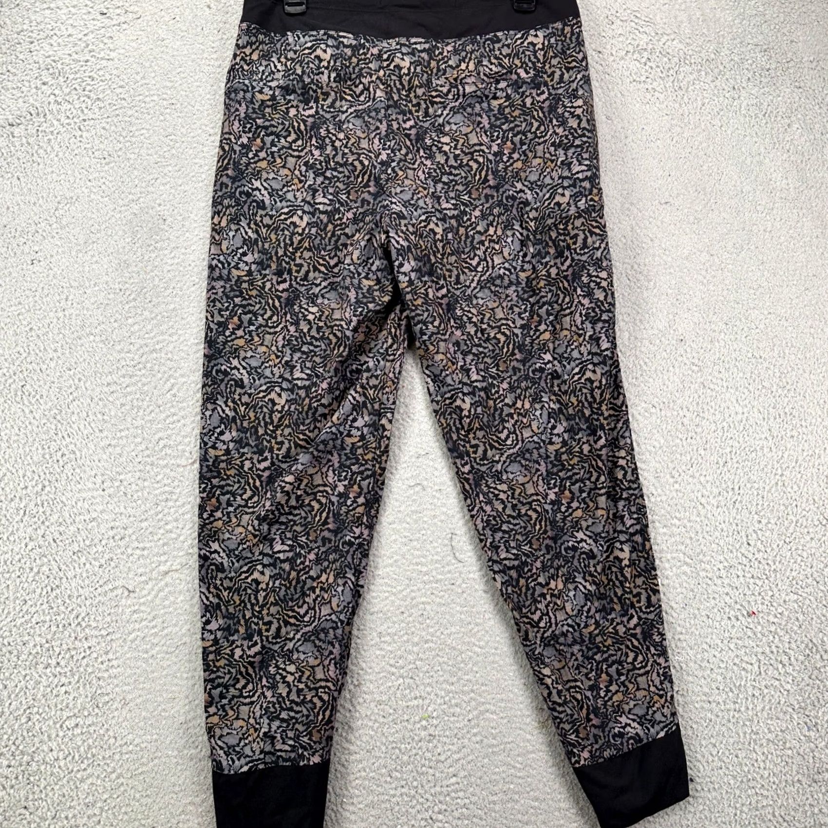 Athleta Athleta Sweatpants Jogger Women 8 Multi Geometric Pull On Performance Flex Size 30" / US 8 / IT 44 - 2 Thumbnail