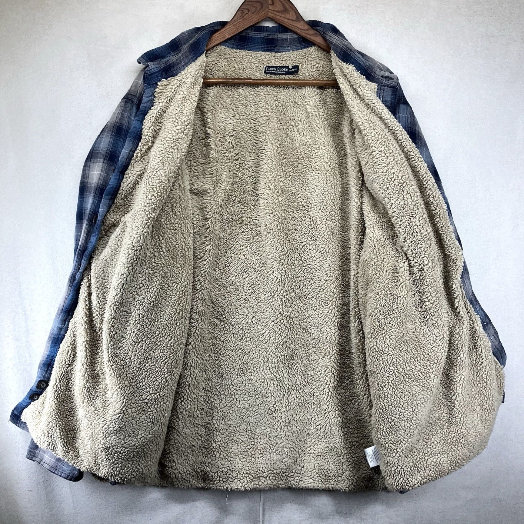 Faded Glory VINTAGE 90s Skater Shacket Plaid Flannel Sherpa Lined 2XL Men’s Blue Overcoat Workwear Shirt Jacket Grunge/Plaid 90s Mens Size US XXL / EU 58 / 5 - 2 Thumbnail