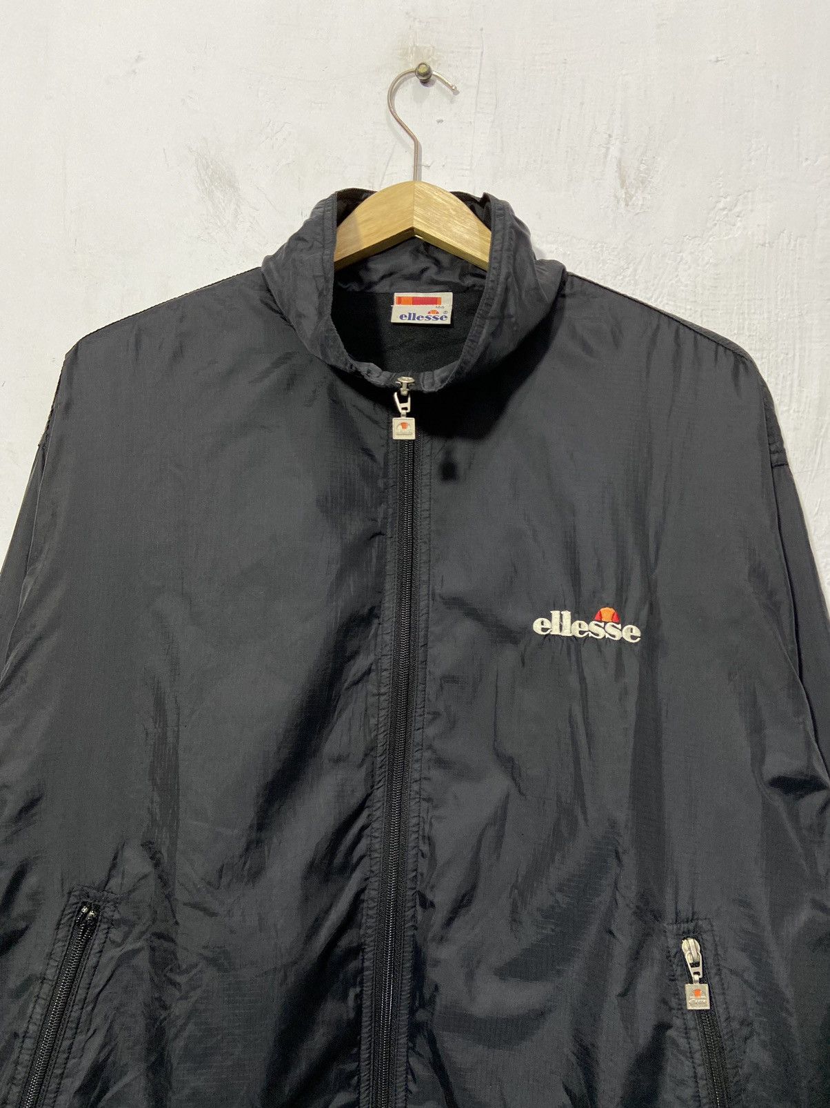 Ellesse × Vintage Vintage Ellesse Font Embroidered Windbreaker Jacket Size US XL / EU 56 / 4 - 3 Thumbnail