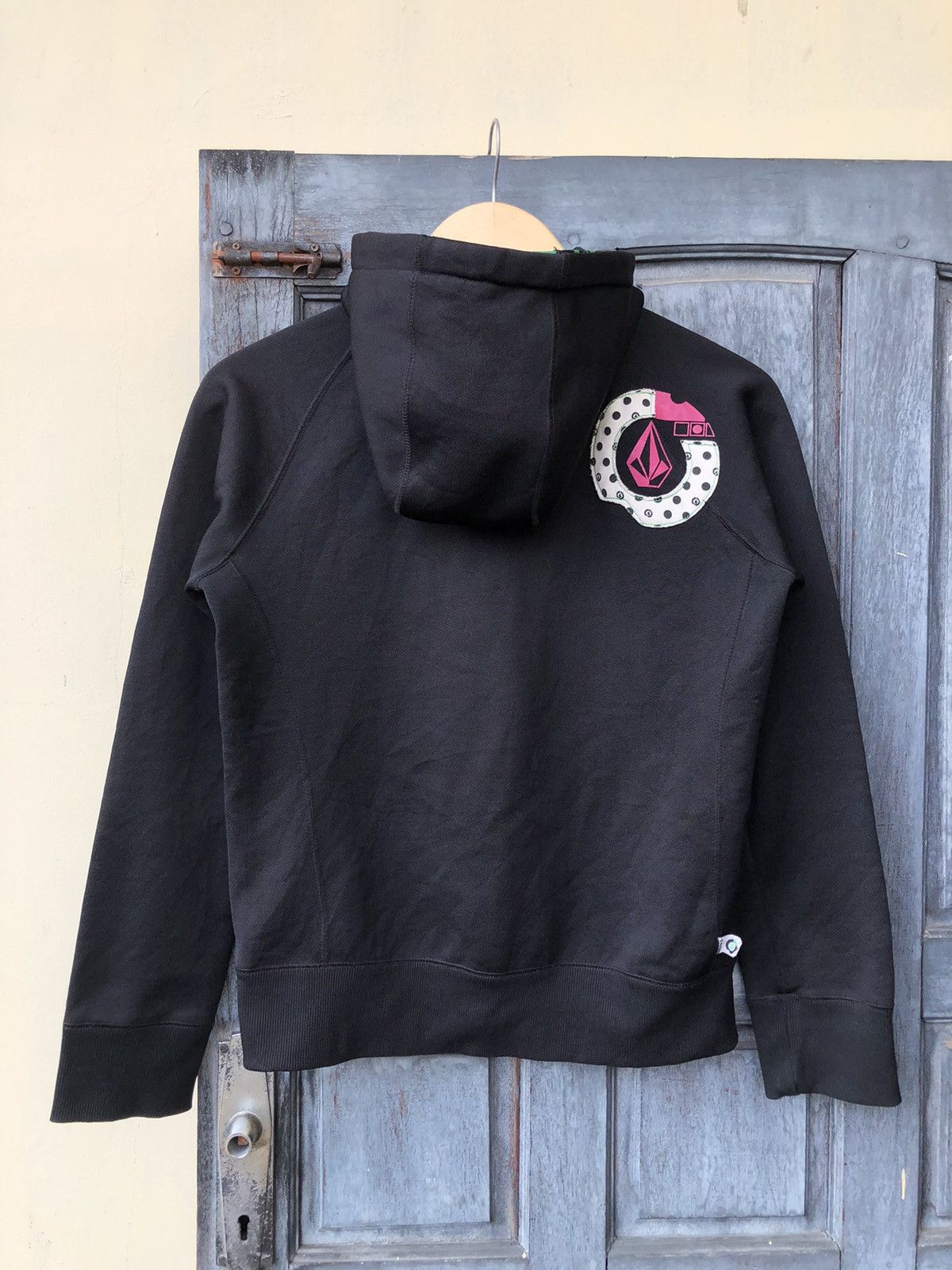 Volcom Vintage Volcom Hoodie Patchwork Logo V Line Science OSFA Size ONE SIZE - 2 Thumbnail