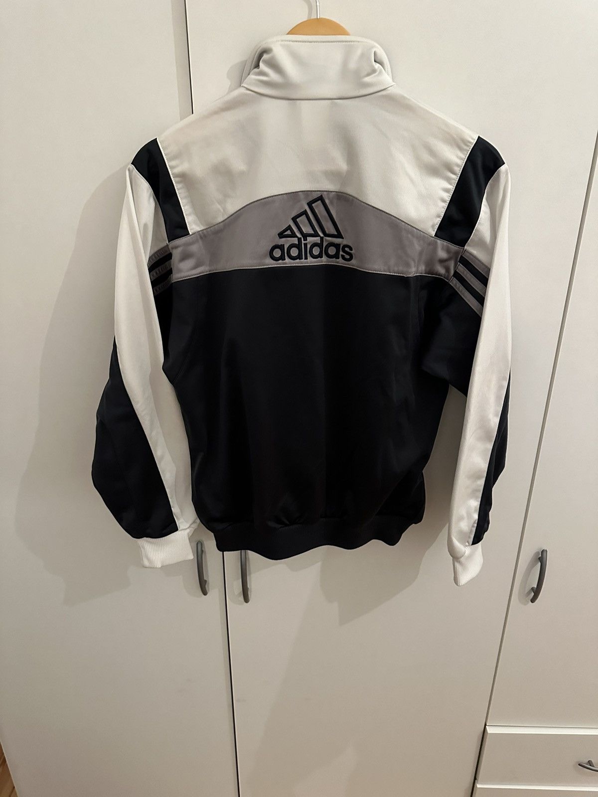 Adidas Adidas Jacket Size SVintage Retro Jacke Size US S / EU 44-46 / 1 - 1 Thumbnail