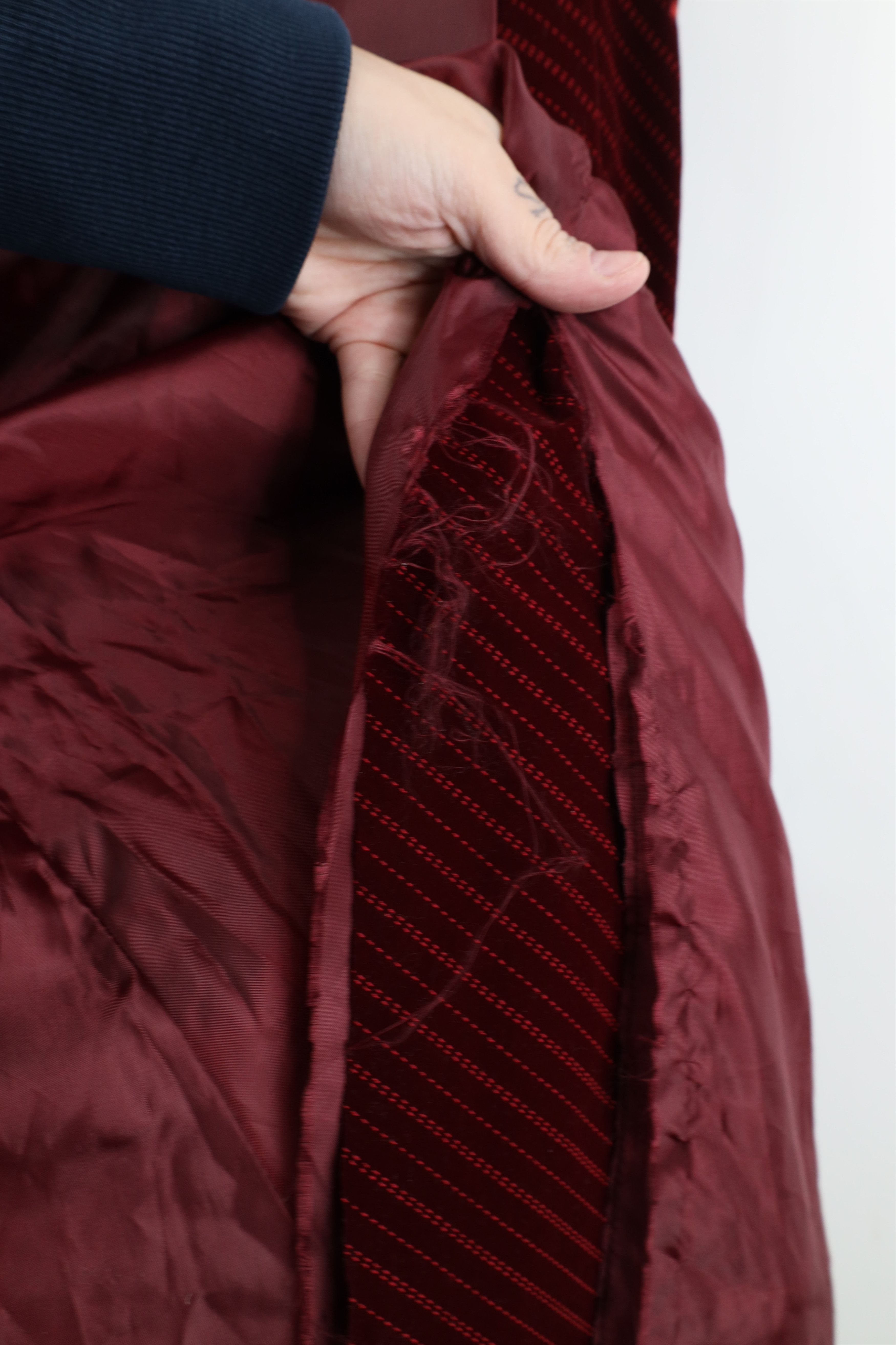Vintage Vintage 90s Y2K Red Balls On Fire Velour Wonka Trench Coat Size US L / EU 52-54 / 3 - 12 Thumbnail