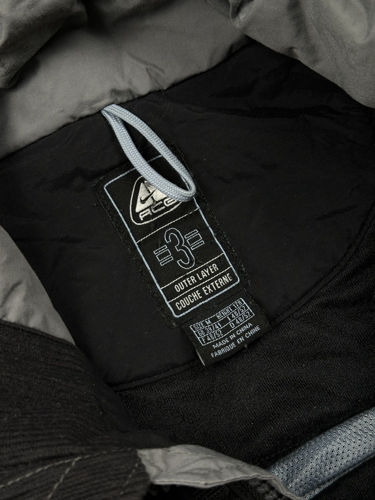 Nike ACG Vintage Nike ACG Technical Outdoor 3-In-1 Black Shell Jacket Size US M / EU 48-50 / 2 - 18 Thumbnail