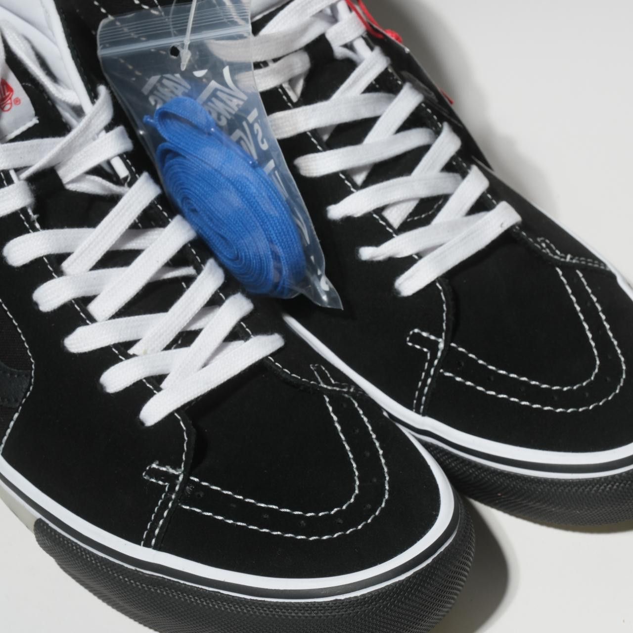 Vans Boys of Summer x Vans S8-Hi VCU 'Black' Size US 13 / EU 46 - 3 Thumbnail