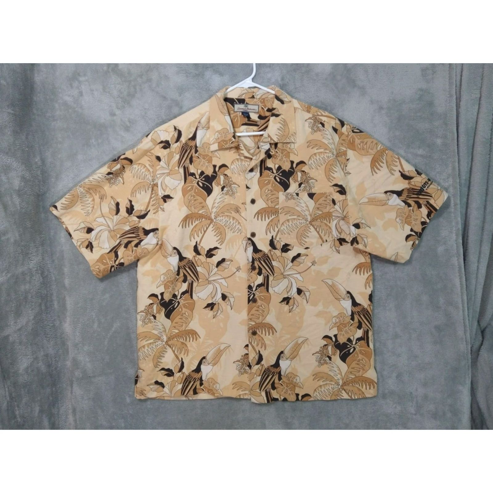 Tommy Bahama Tommy Bahama Shirt Mens Large Silk Floral Hawaiian Button Up Short Sleeve Shirt Size US L / EU 52-54 / 3 - 2 Thumbnail