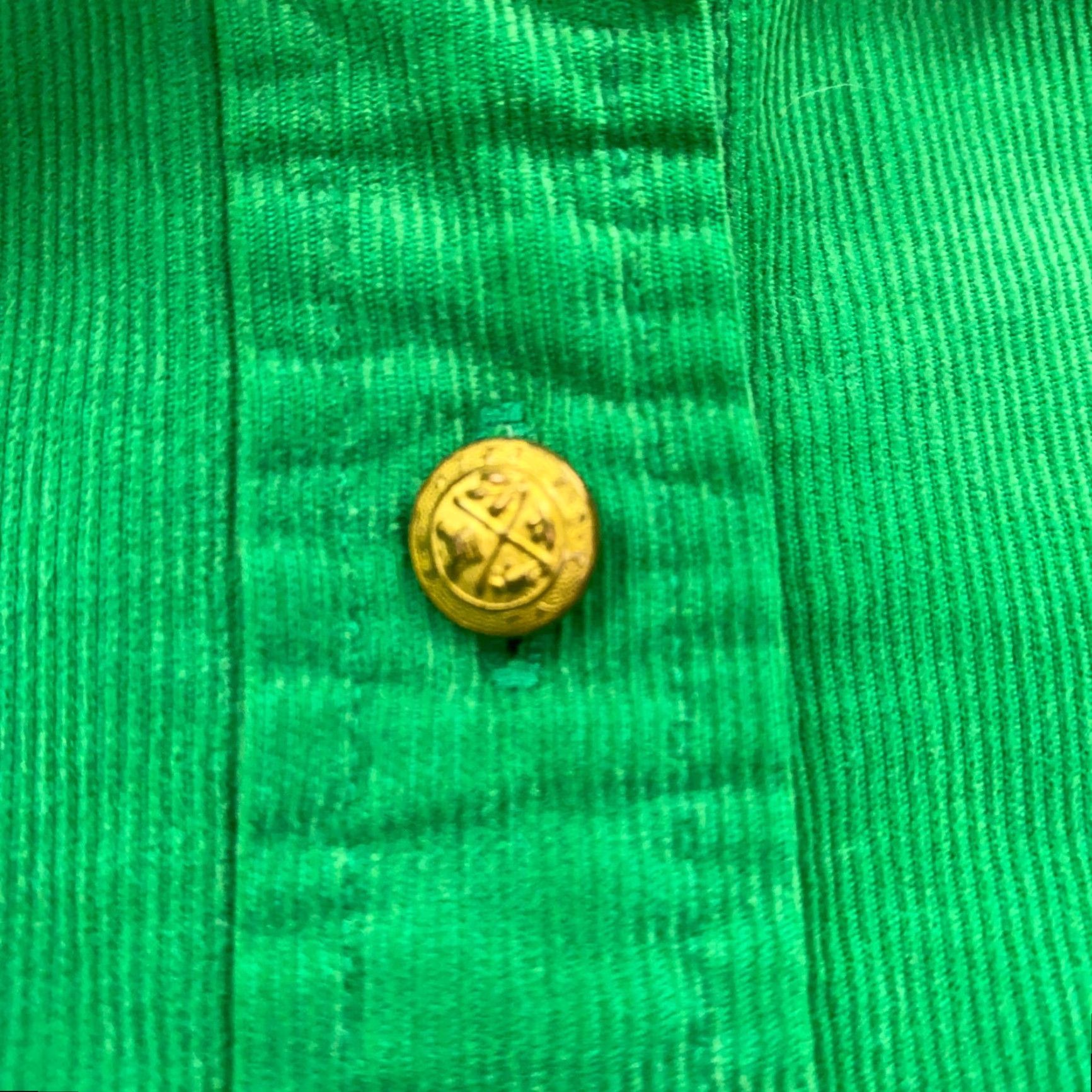 Vintage Foxcroft Shirt Womens 6 Green Button Up Corduroy Embroidered Size M / US 6-8 / IT 42-44 - 3 Thumbnail