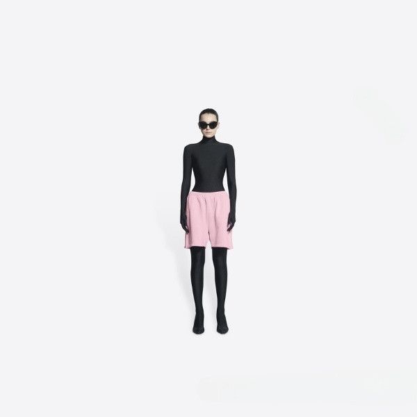 o1in1g1024 Cities Paris Sweat Shorts in Pink