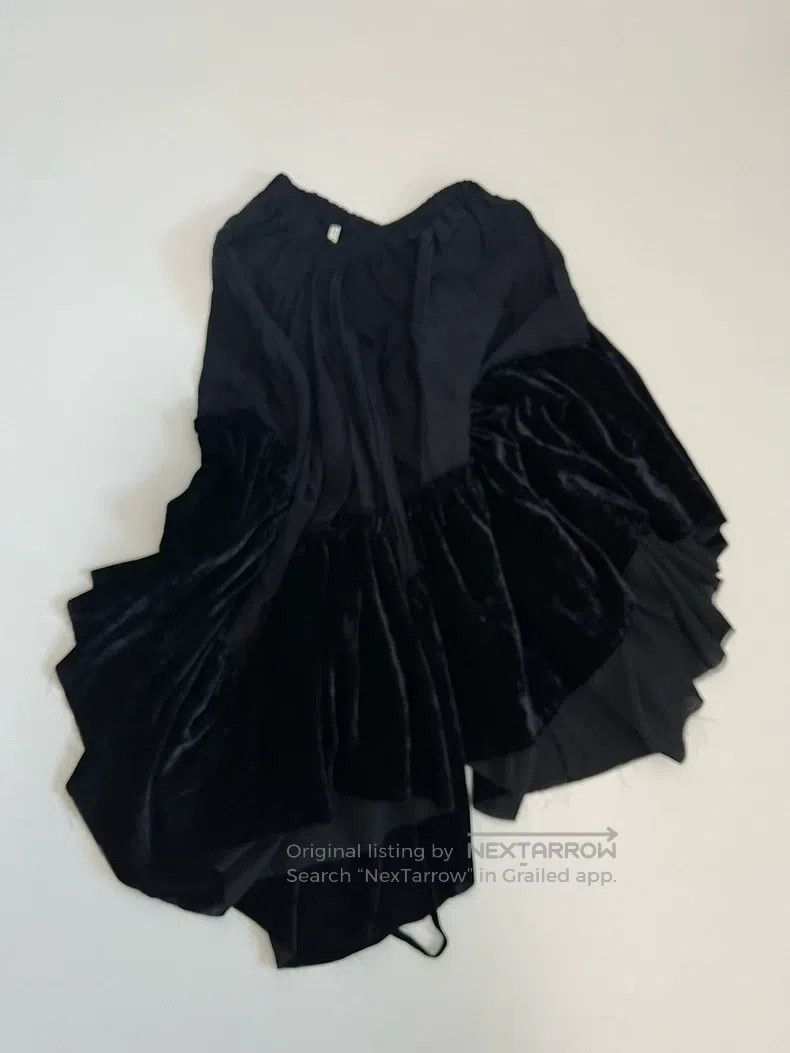 Comme des Garcons Comme Des Garcons Velvet paneling half skirt Size 25" / US 0 / IT 36 - 5 Thumbnail