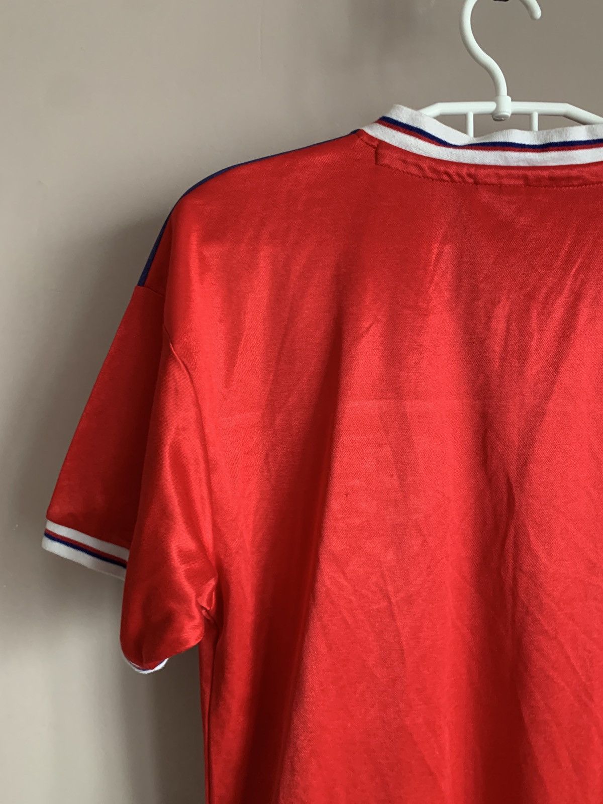 Vintage England 1980 Away Football Shirt Score Draw Soccer Jersey S Size US S / EU 44-46 / 1 - 5 Thumbnail
