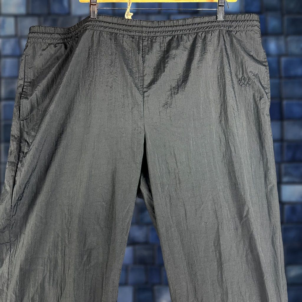 JCPenney J. C. Penney Track Pants Mens XL Black Nylon Pockets Zip Cuffs USA Olympics Size US 36 / EU 52 - 1 Thumbnail