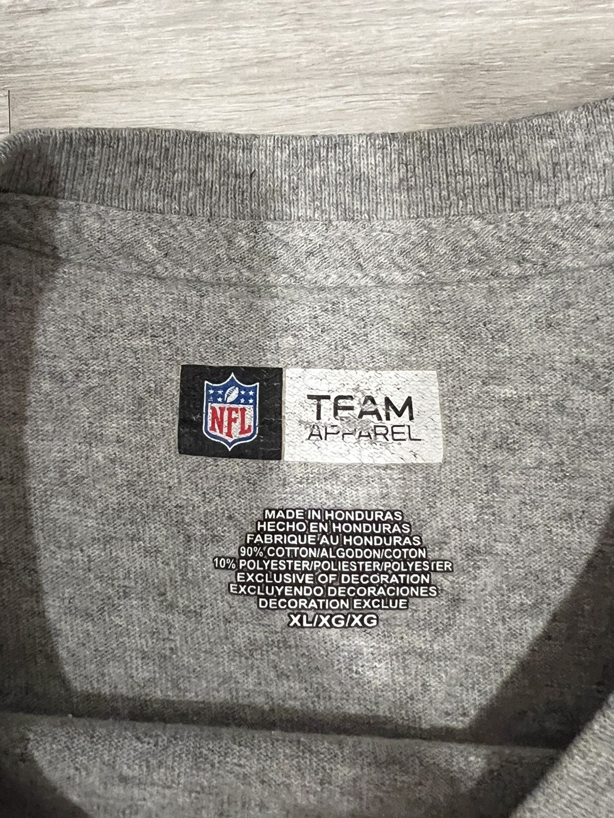 NFL × Vintage Vintage NFL Eagles Grey T-shirt Size US XL / EU 56 / 4 - 3 Thumbnail