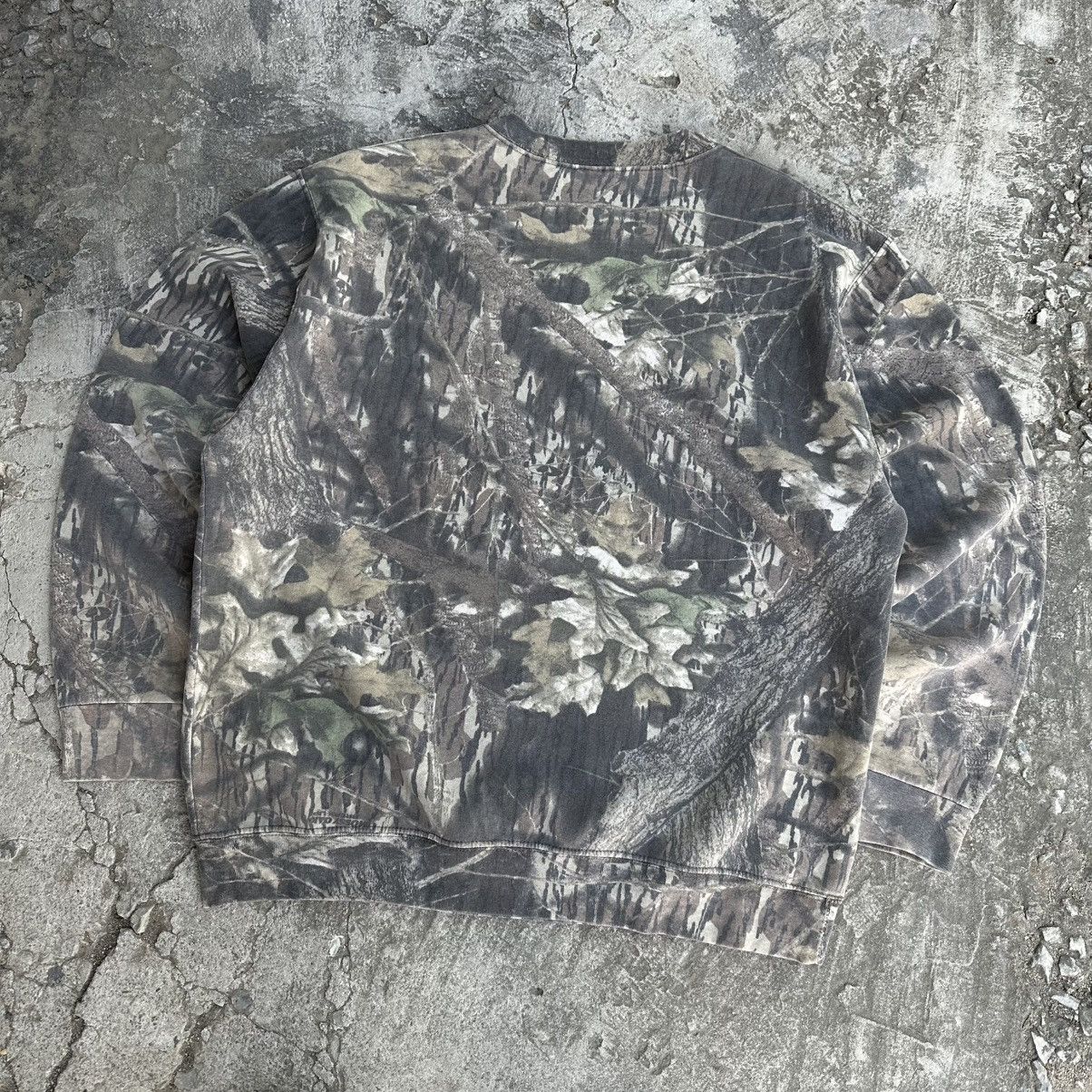 Realtree Crazy Vintage Carhartt Style Faded Realtree Camo Sweatshirt Size US XL / EU 56 / 4 - 5 Thumbnail