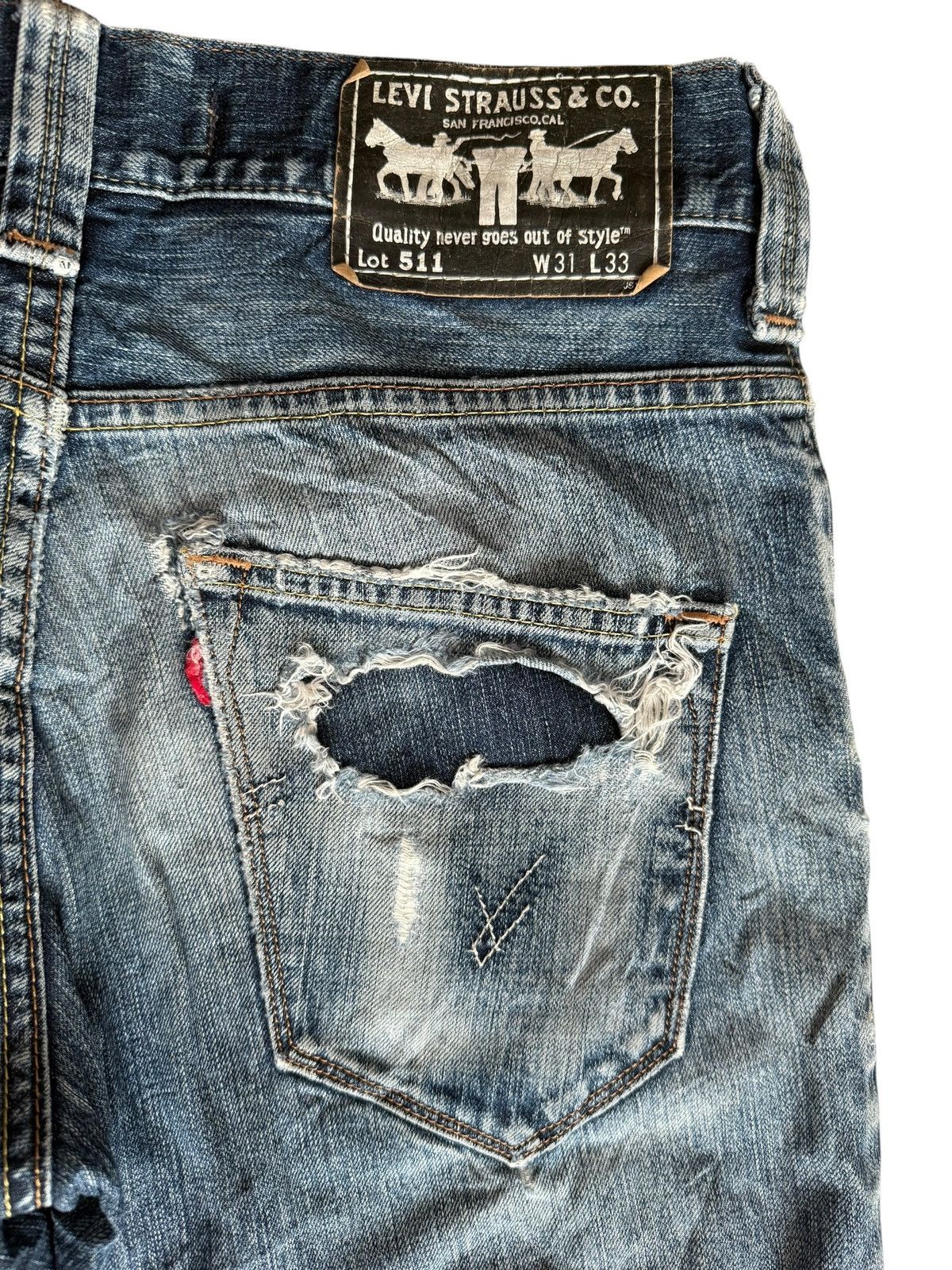 Levi's Vintage Levis 551 Distressed Jeans Size US 29 - 11 Thumbnail