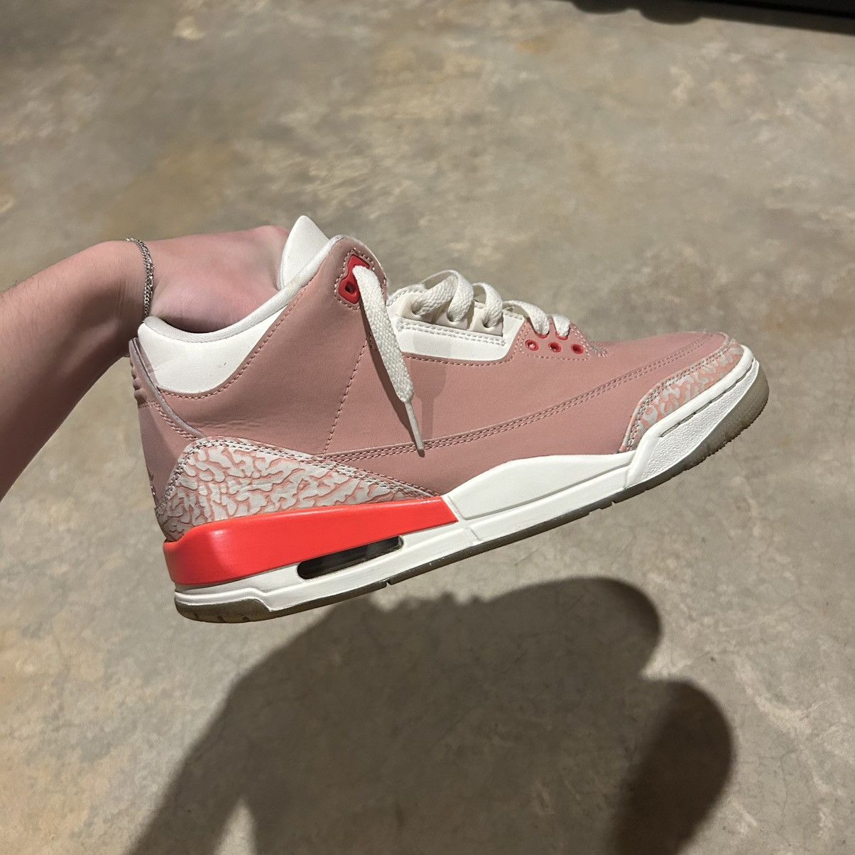 Jordan Brand × Nike Air Jordan 3 Retro Rust Pink 2021 US 8.5 Size US 8.5 / EU 41-42 - 7 Thumbnail