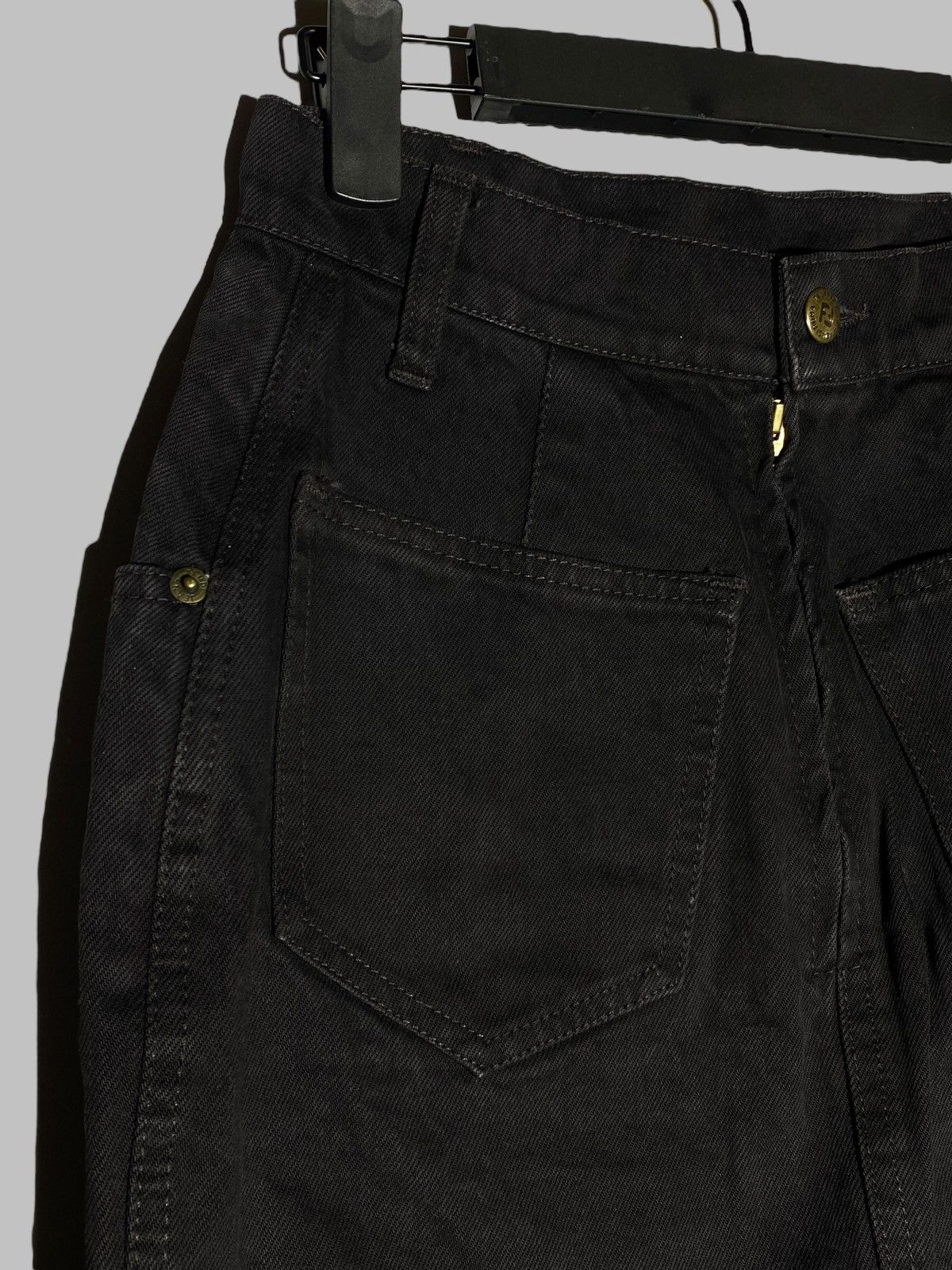Fendi Vintage 90s Fendi Denim Skirt Monogram Pocket Detail Size 28" / US 6 / IT 42 - 13 Thumbnail