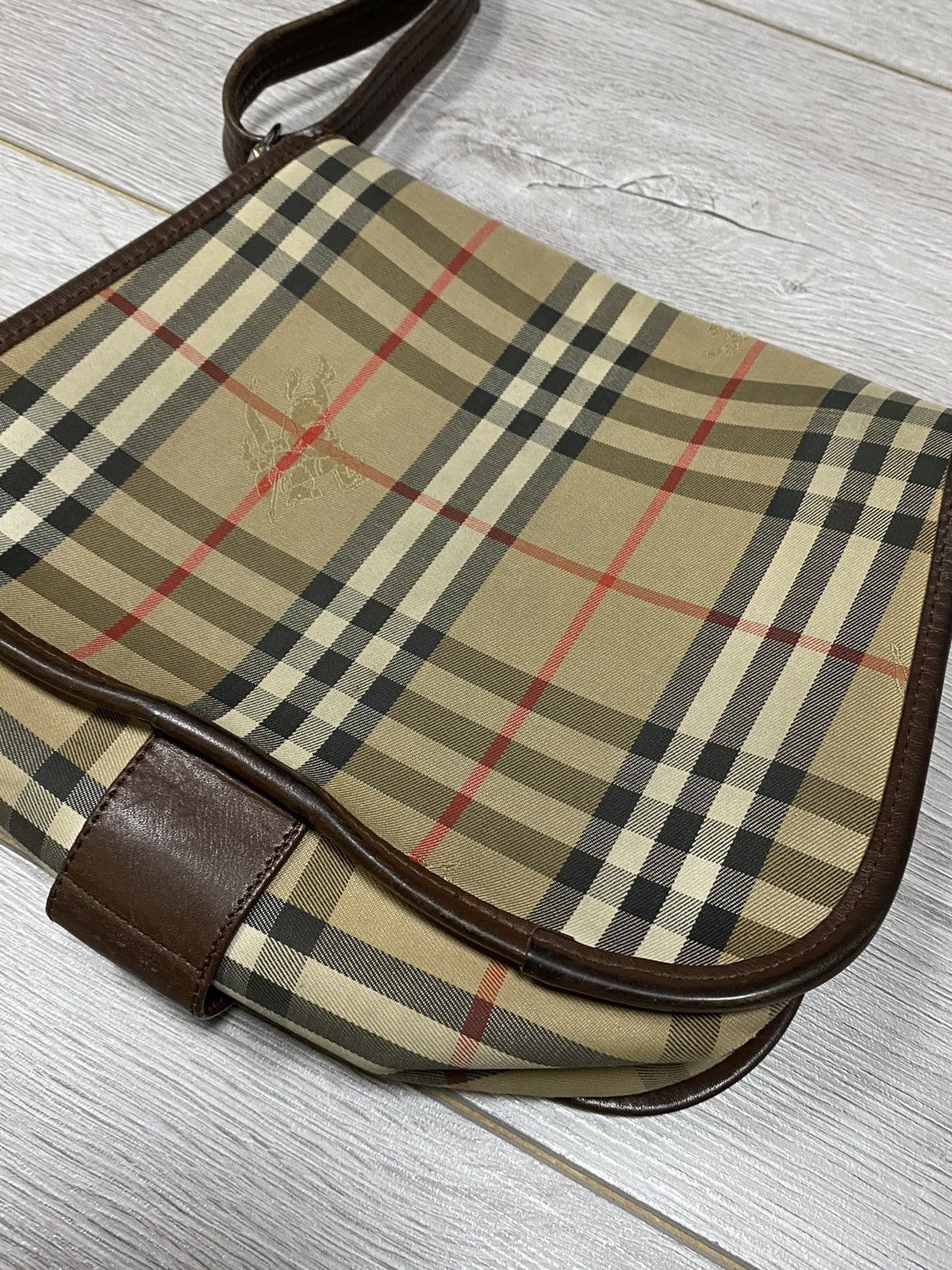 Burberry Burberrys vintage Nova Check shoulder bag cross body Size ONE SIZE - 4 Thumbnail
