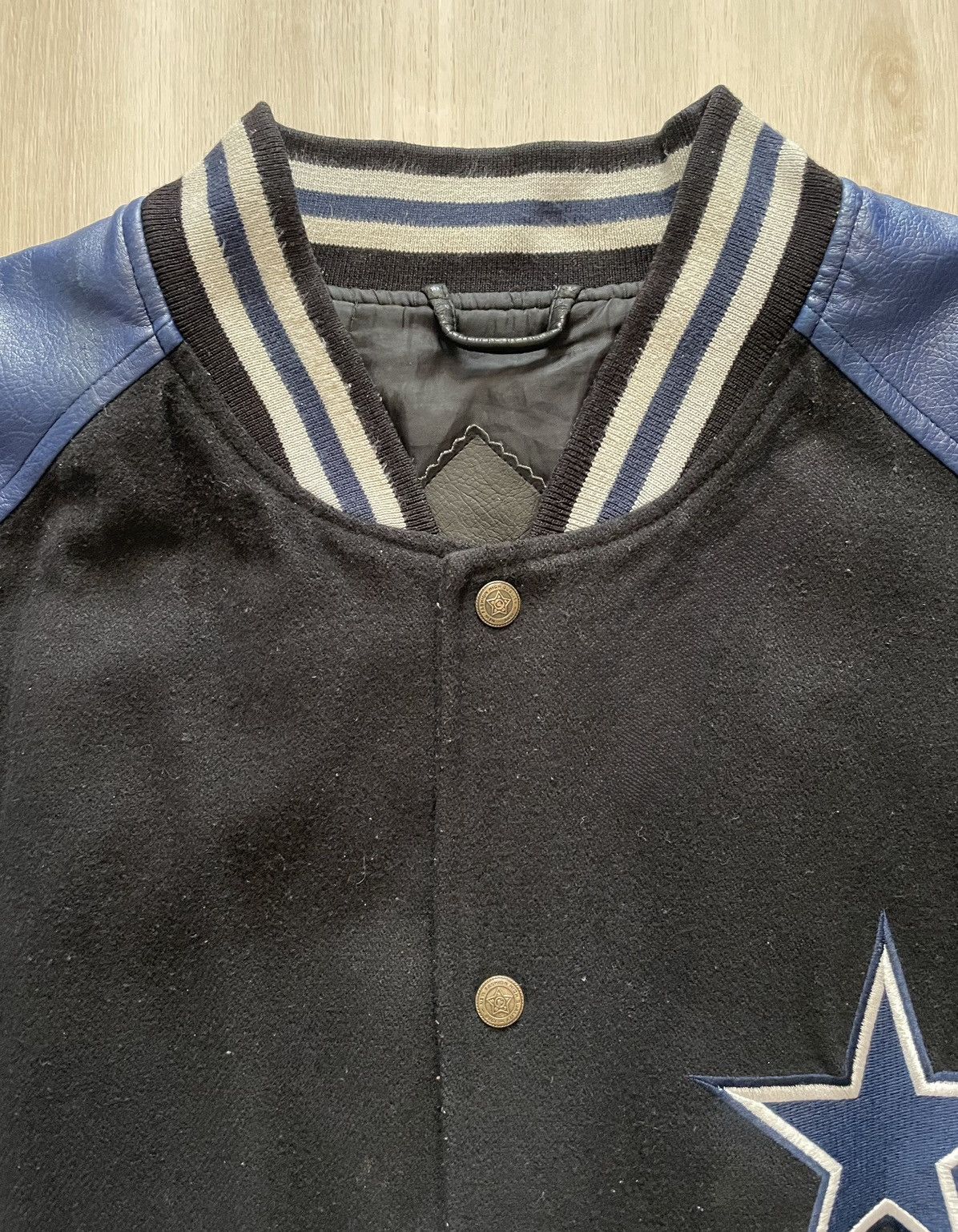 Vintage Vintage 90s NFL Game Day Dallas Cowboys Bomber Jacket Sz L Size US L / EU 52-54 / 3 - 3 Thumbnail