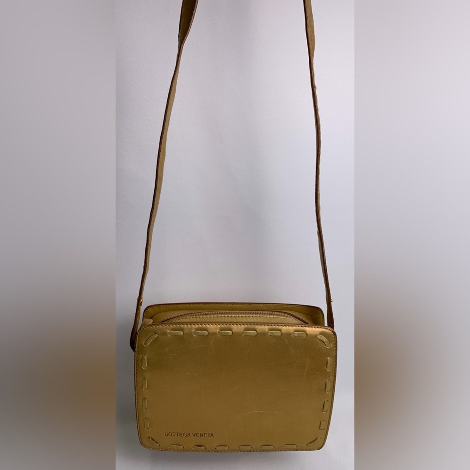 Bottega Veneta Rare Unique Bottega Veneta Gold Crossbody Bag Size ONE SIZE - 9 Thumbnail