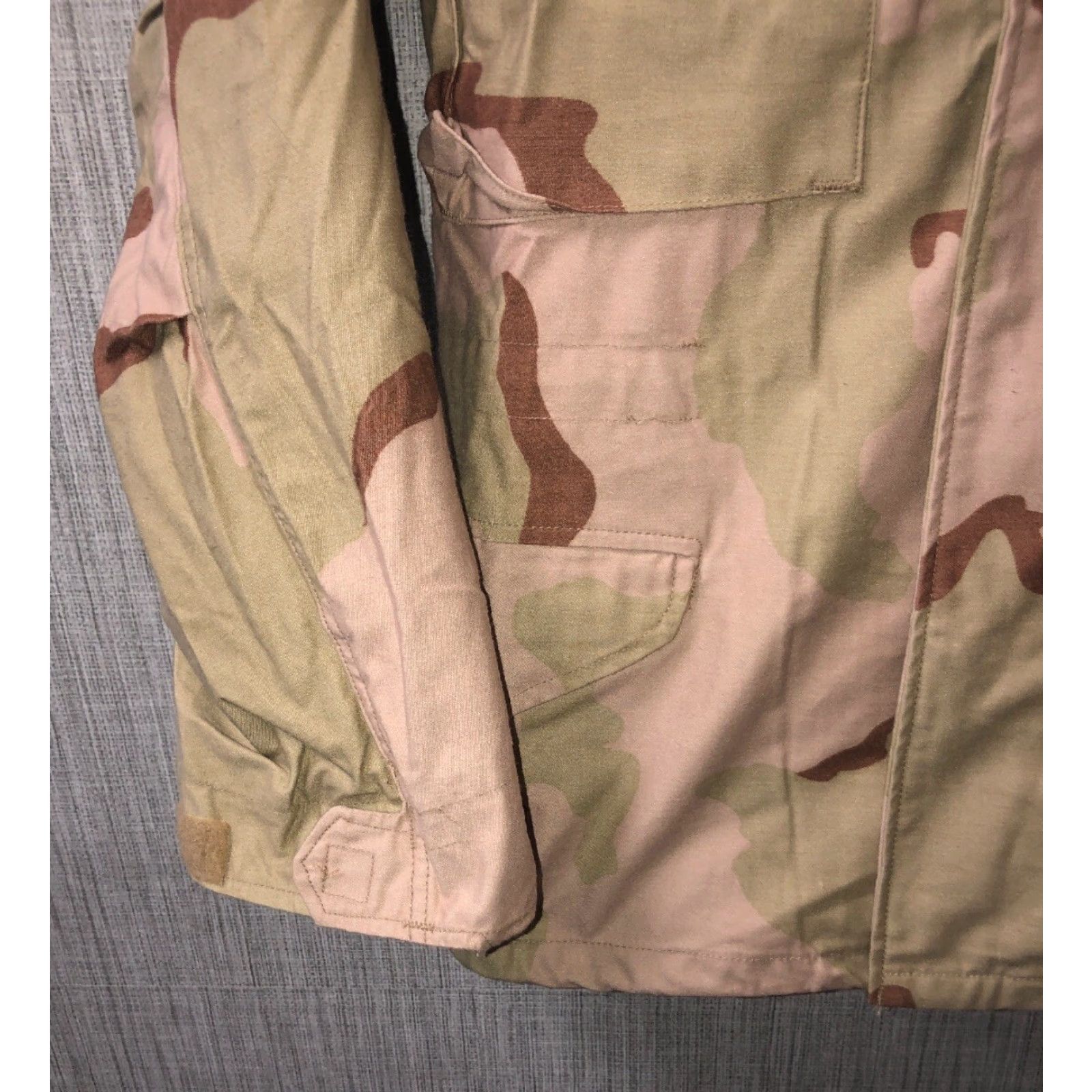 Vintage US AIR FORCE Mens Brown Camouflage Cold Weather Field Coat Size S Size US S / EU 44-46 / 1 - 4 Thumbnail