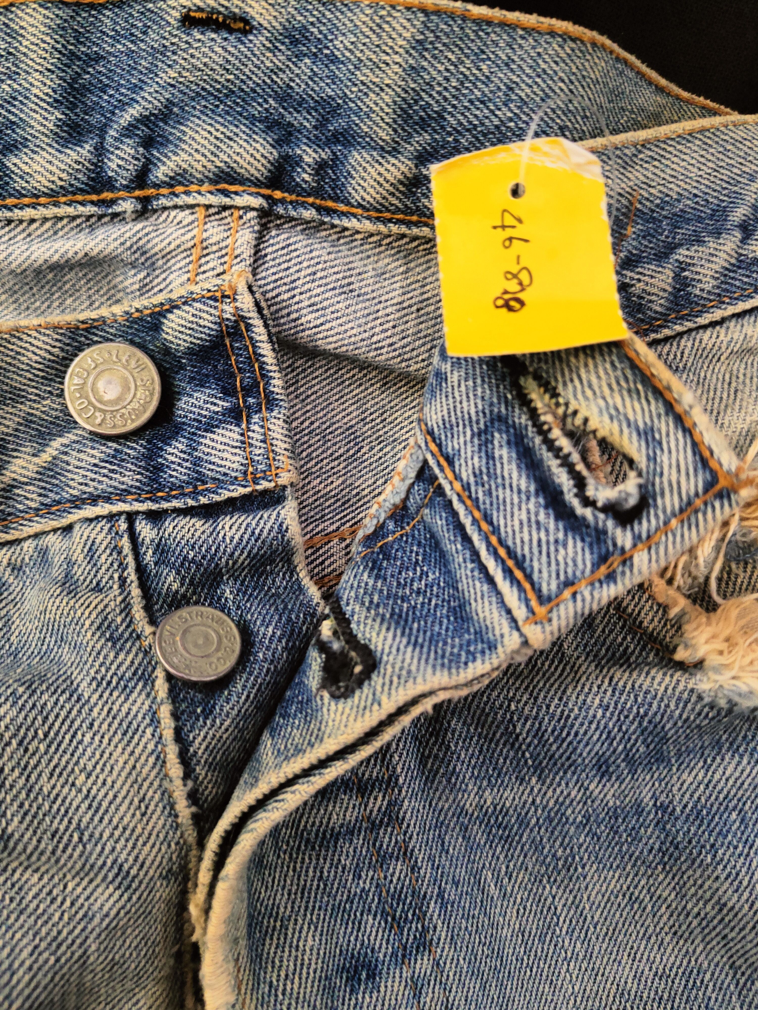 Levi's DL 80' 501 Vintage Levi's Distressed Ripped Jeans #46-828 Size US 30 / EU 46 - 17 Thumbnail