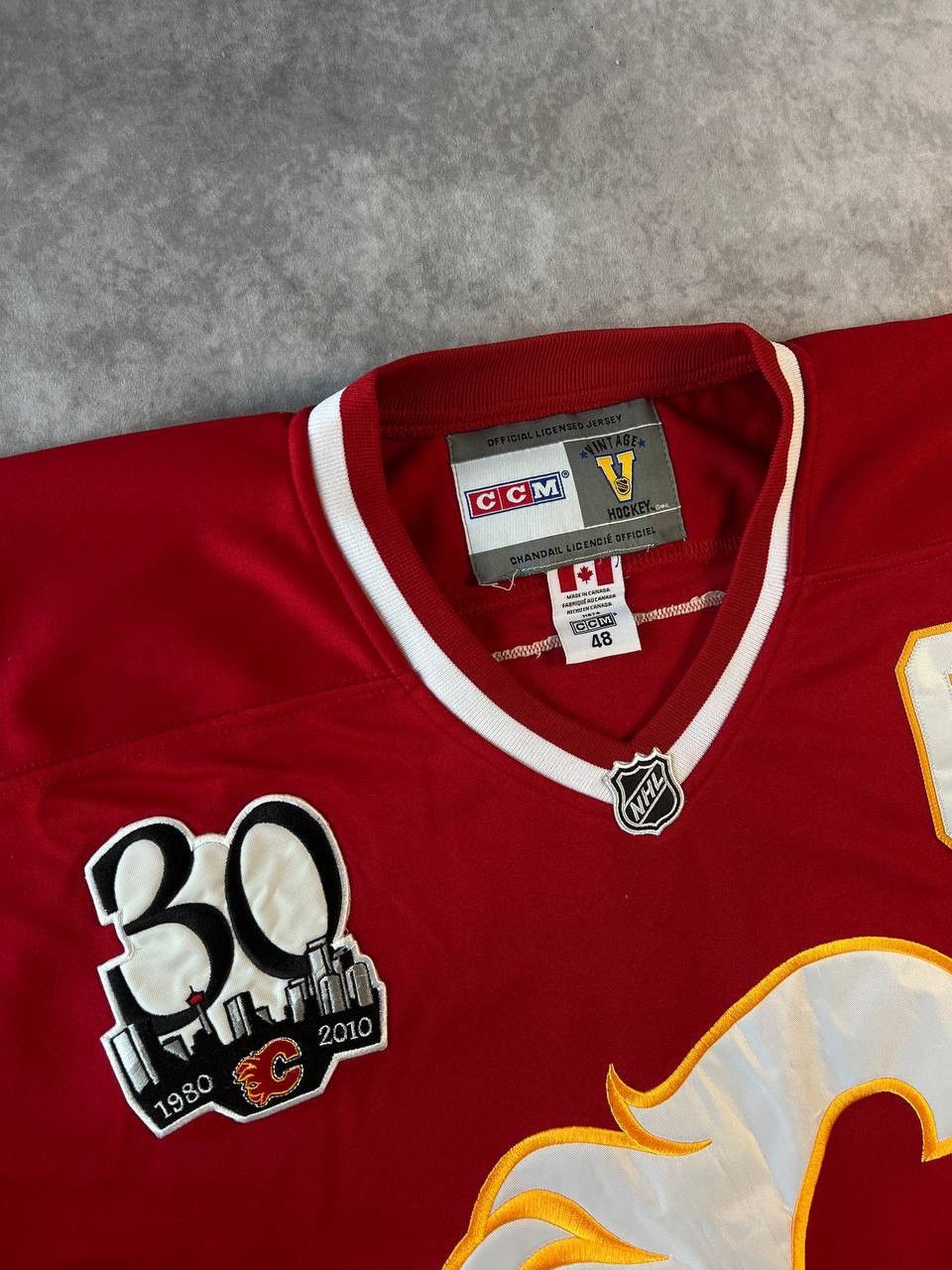 Ccm CCM Calgary Flames Vintage Jersey #12 Iginla Anniversary 48 Size US M / EU 48-50 / 2 - 3 Thumbnail
