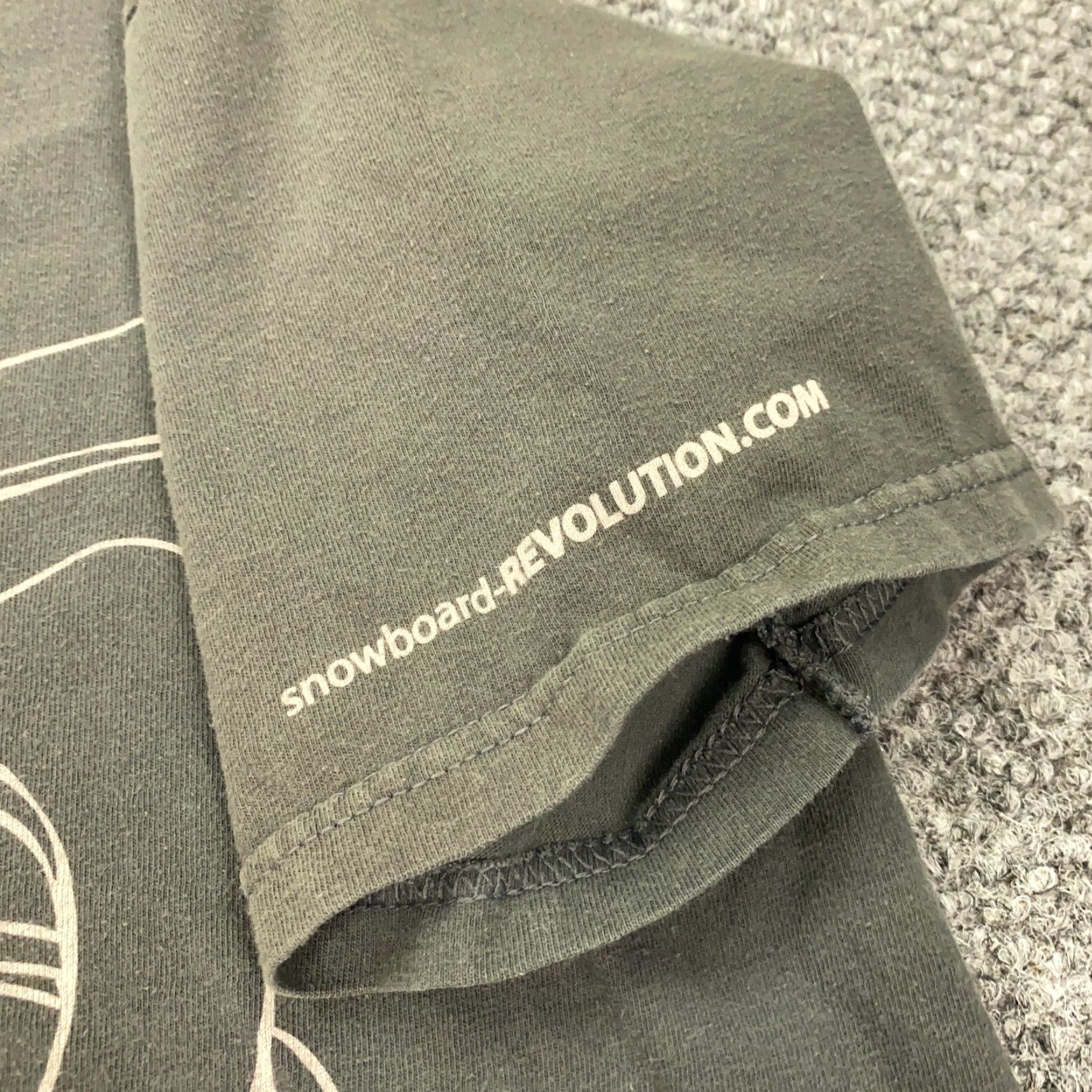 Vintage Snowboard Revolution T-Shirt Mens M Gray Crew Neck Short Sleeve Grunge Retro Movie 90s Mens Size US M / EU 48-50 / 2 - 4 Thumbnail