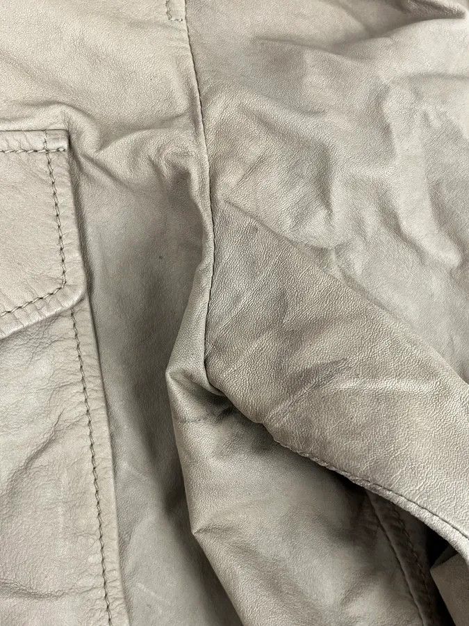 Gucci 2000s Gucci Beige Leather Bomber Jacket Size US M / EU 48-50 / 2 - 9 Thumbnail